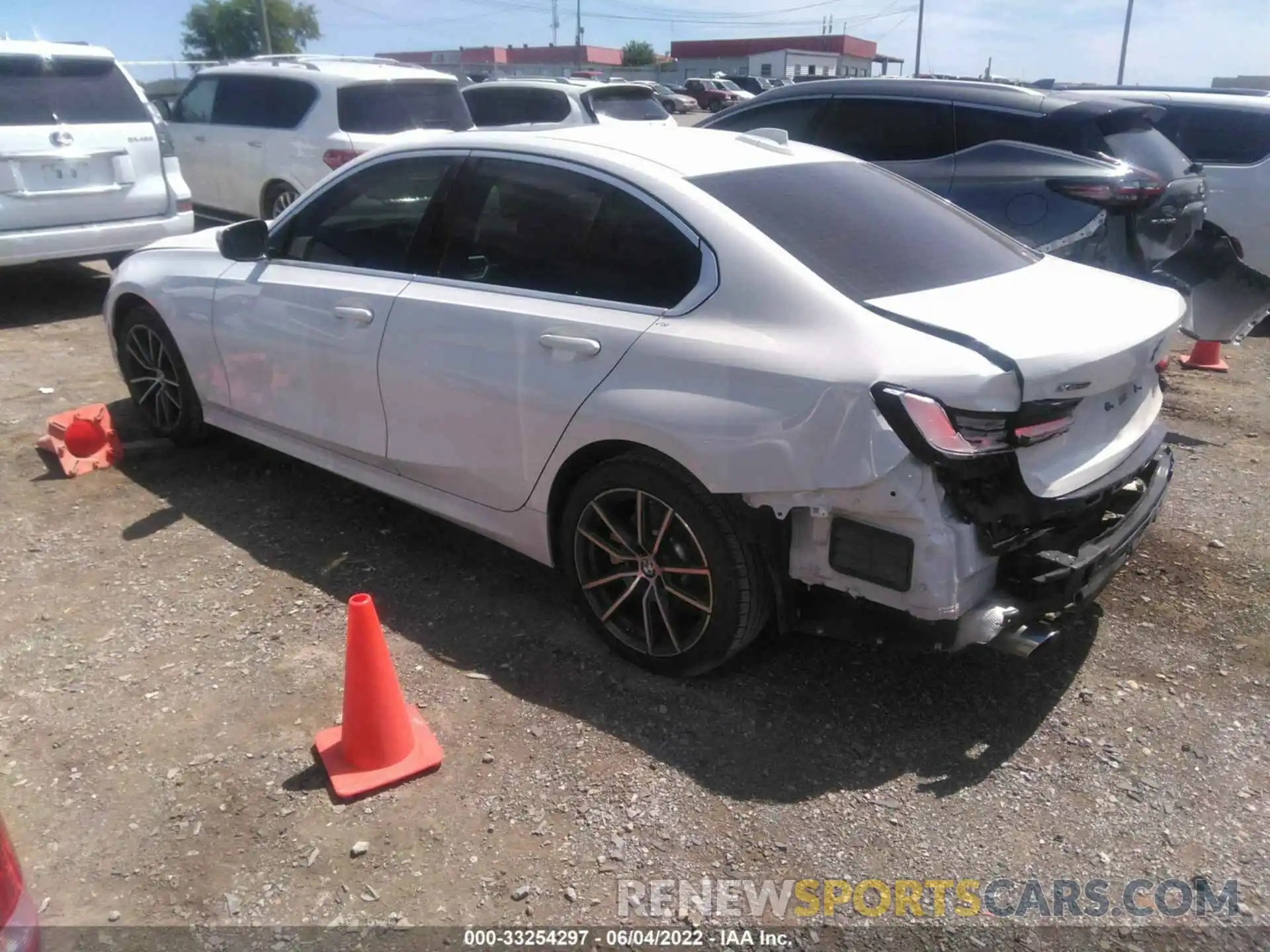 3 Photograph of a damaged car WBA5R7C08LFH41580 BMW 3 SERIES 2020