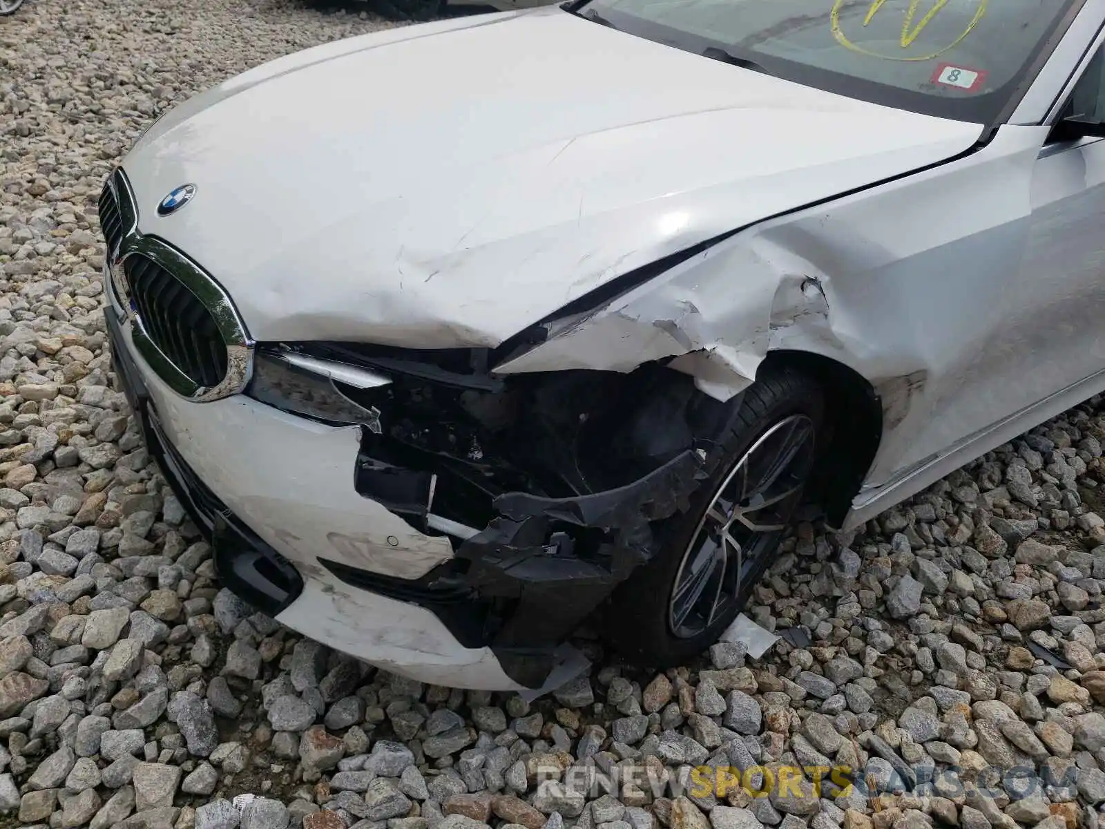 9 Photograph of a damaged car WBA5R7C08LFH46889 BMW 3 SERIES 2020