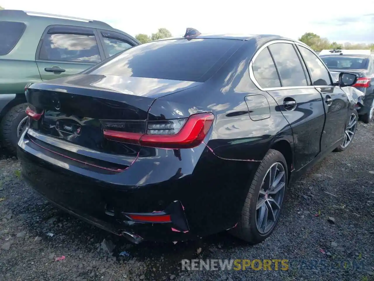 4 Photograph of a damaged car WBA5R7C09LFH52376 BMW 3 SERIES 2020