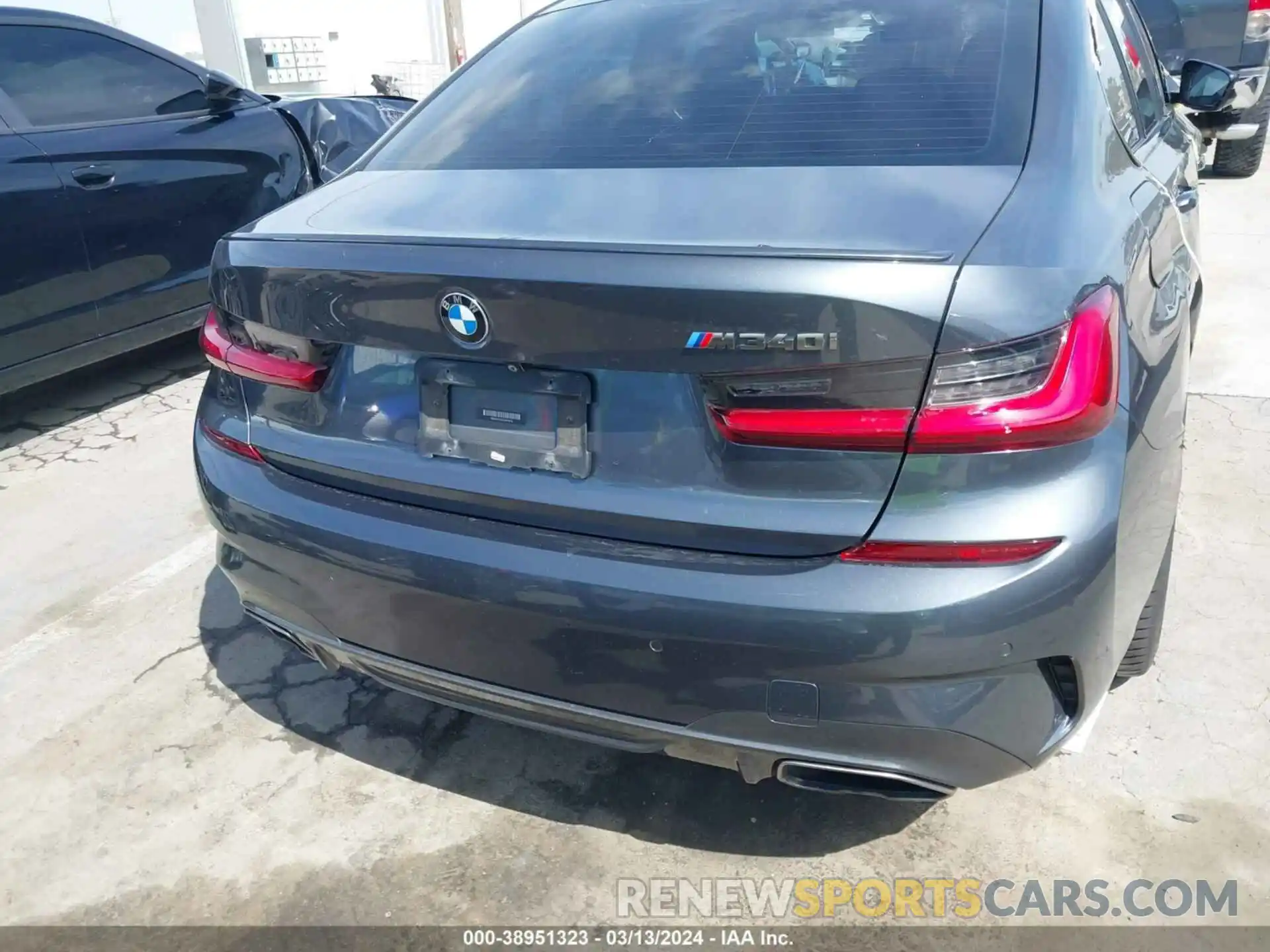 16 Фотография поврежденного автомобиля WBA5U7C01LFH01470 BMW 3 SERIES 2020