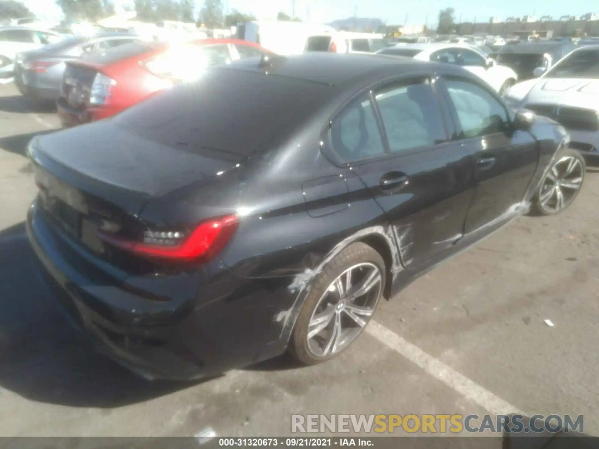 4 Photograph of a damaged car WBA5U7C01LFH57473 BMW 3 SERIES 2020