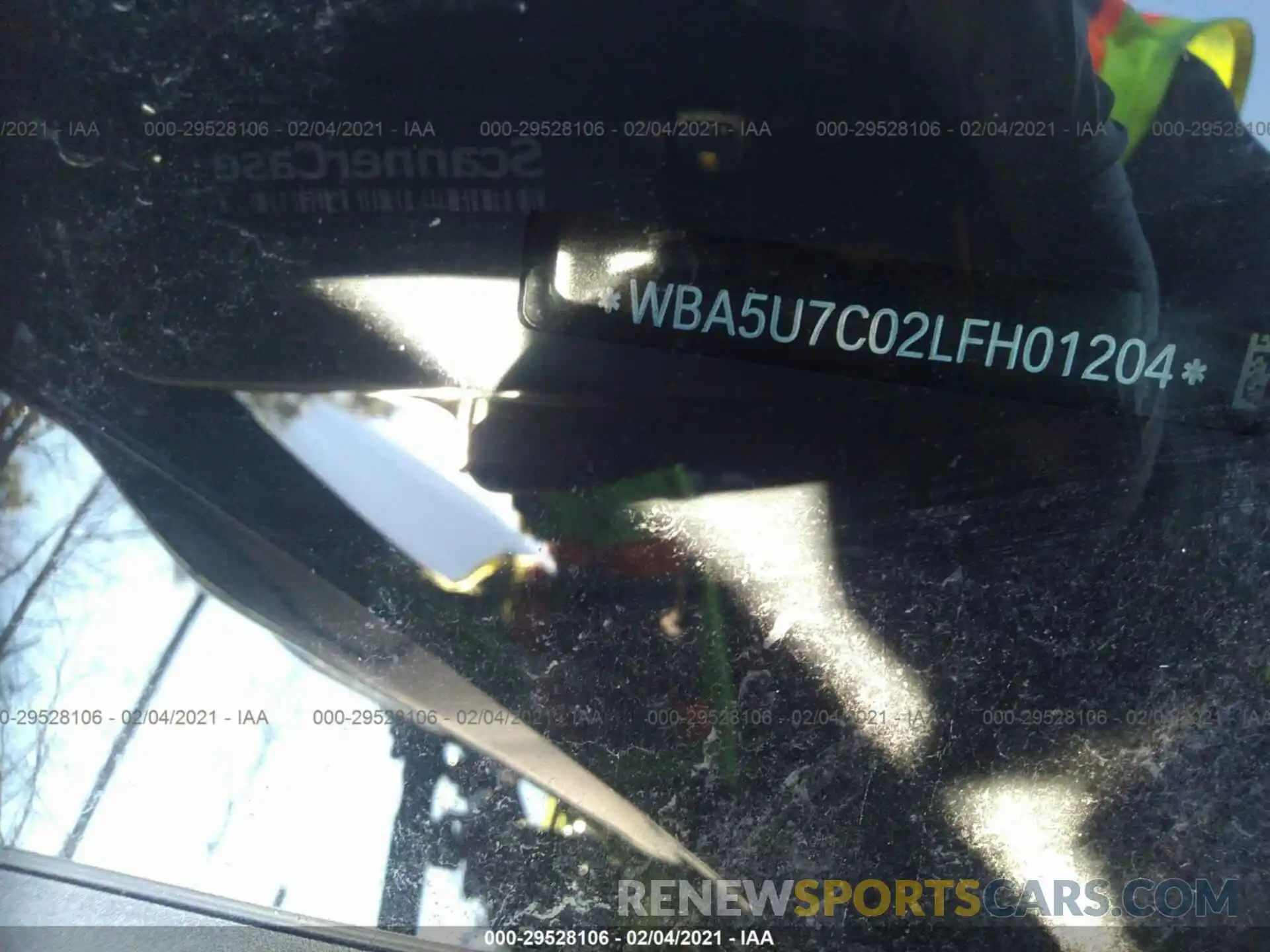 9 Photograph of a damaged car WBA5U7C02LFH01204 BMW 3 SERIES 2020