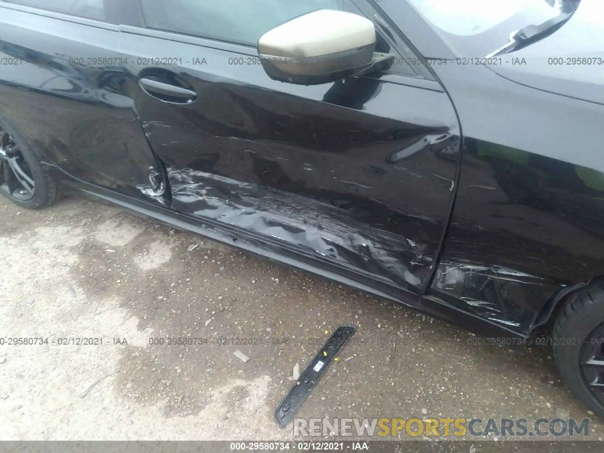 6 Photograph of a damaged car WBA5U7C02LFH16950 BMW 3 SERIES 2020