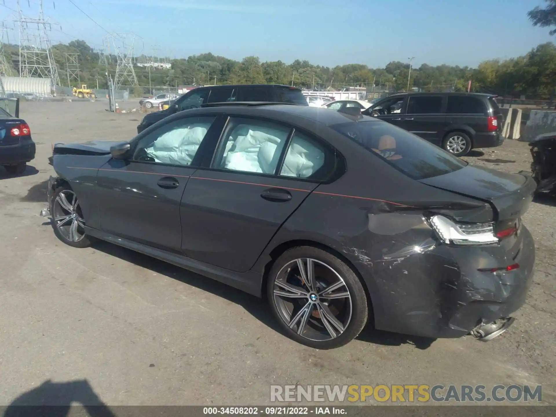 3 Photograph of a damaged car WBA5U9C01LAF54558 BMW 3 SERIES 2020