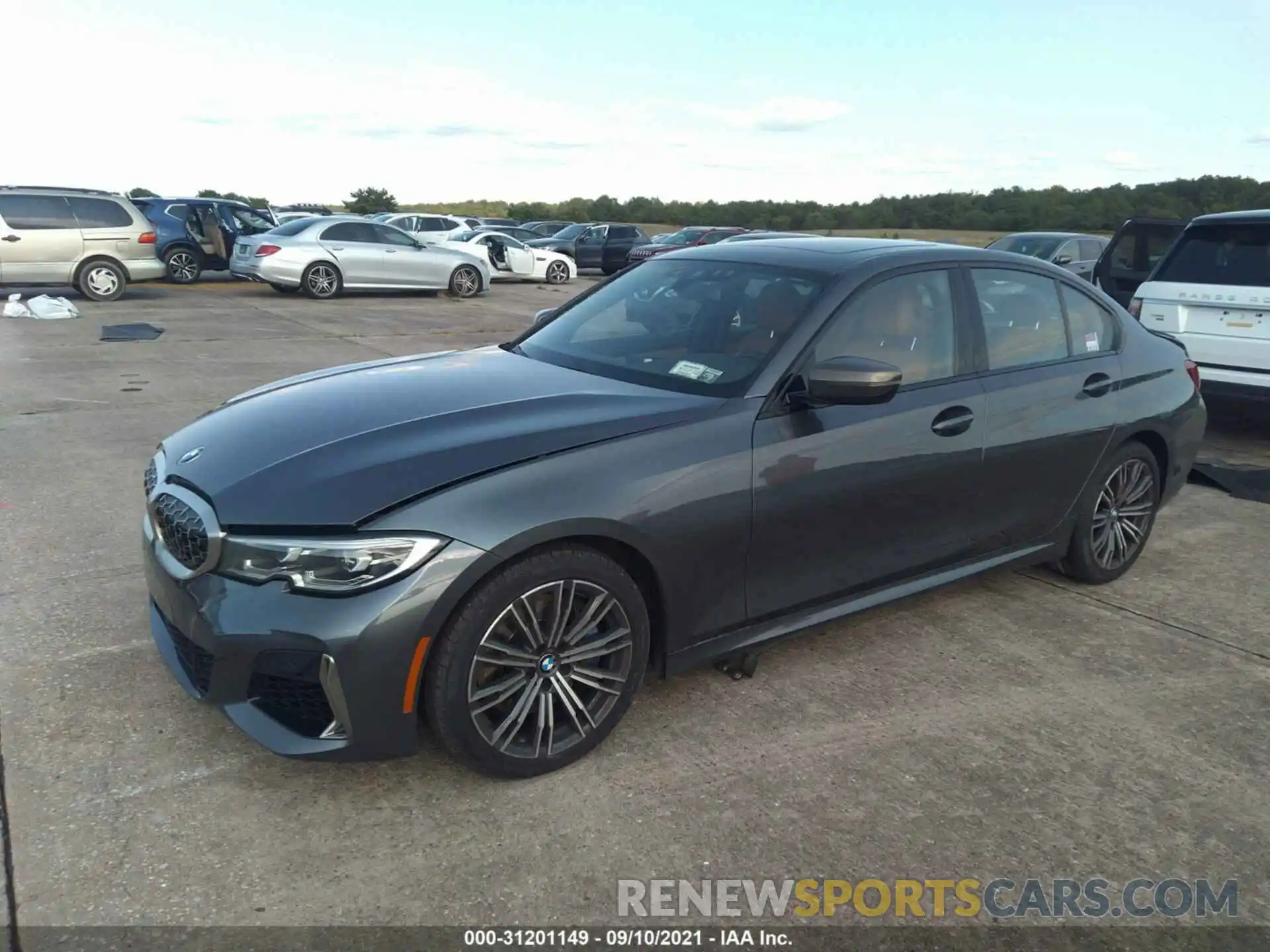 2 Photograph of a damaged car WBA5U9C03LFH12224 BMW 3 SERIES 2020