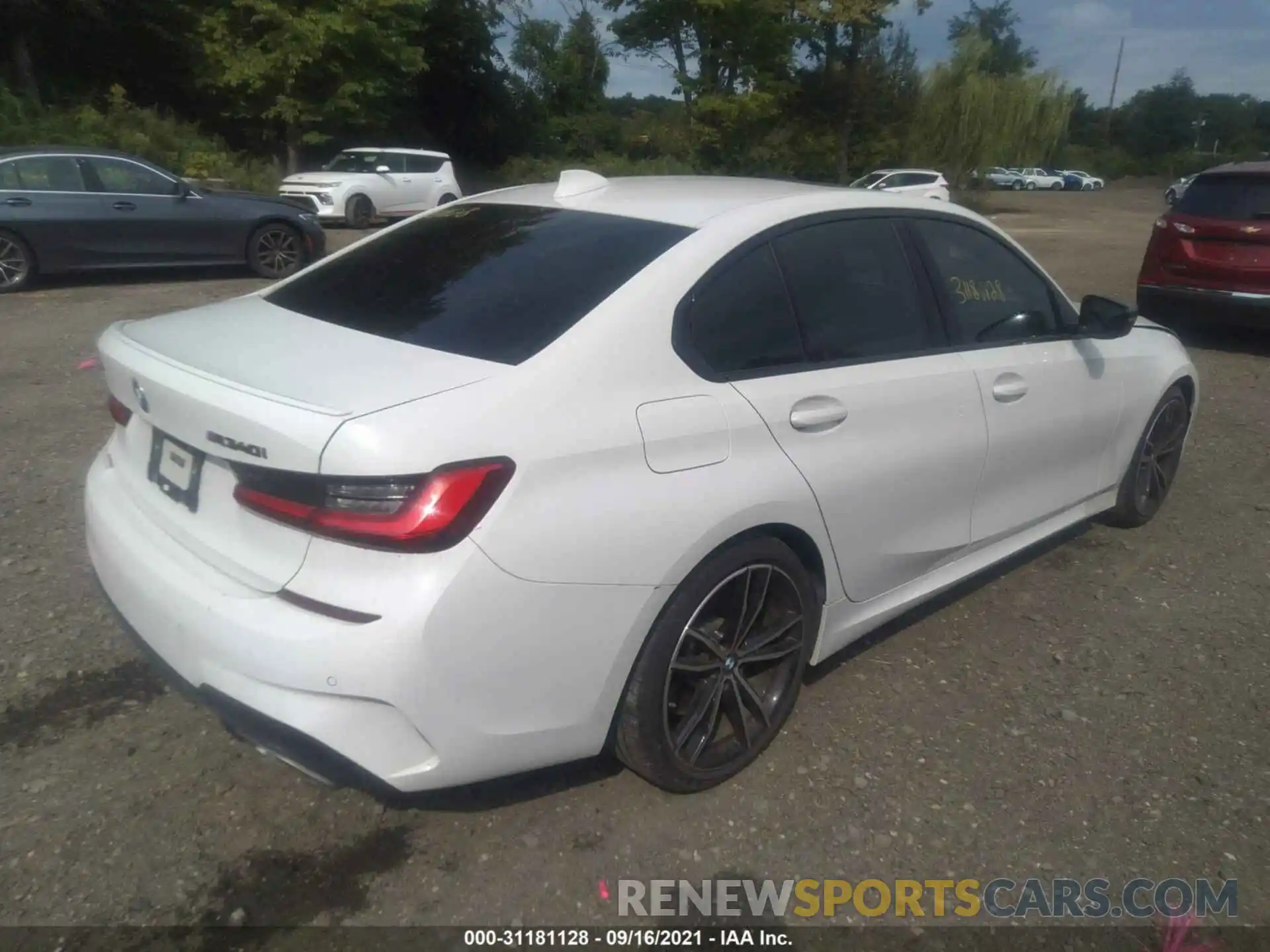 4 Photograph of a damaged car WBA5U9C05LFH23130 BMW 3 SERIES 2020