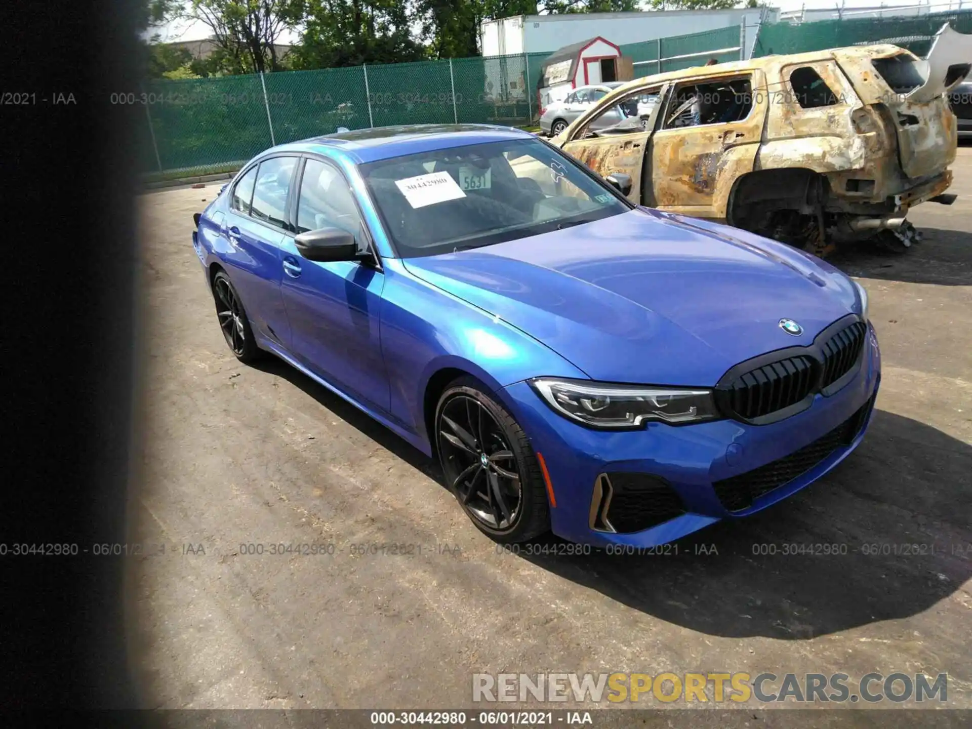 1 Photograph of a damaged car WBA5U9C07LFJ90209 BMW 3 SERIES 2020