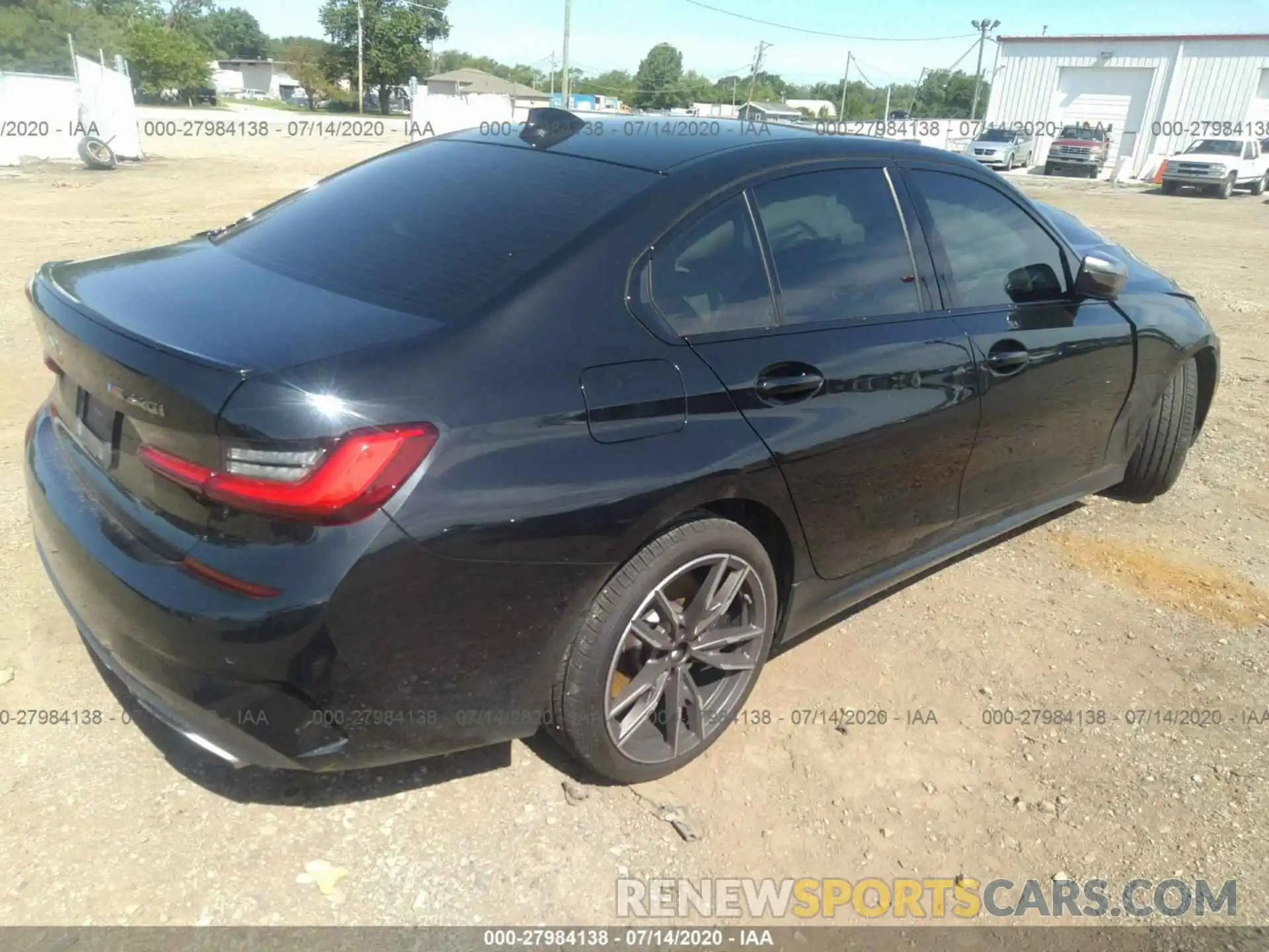 4 Photograph of a damaged car WBA5U9C0XLFH57354 BMW 3 SERIES 2020