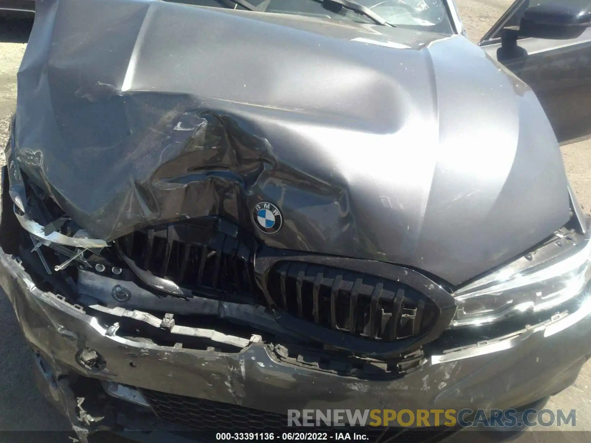 10 Photograph of a damaged car 3MW5P7J02M8B71477 BMW 3 SERIES 2021