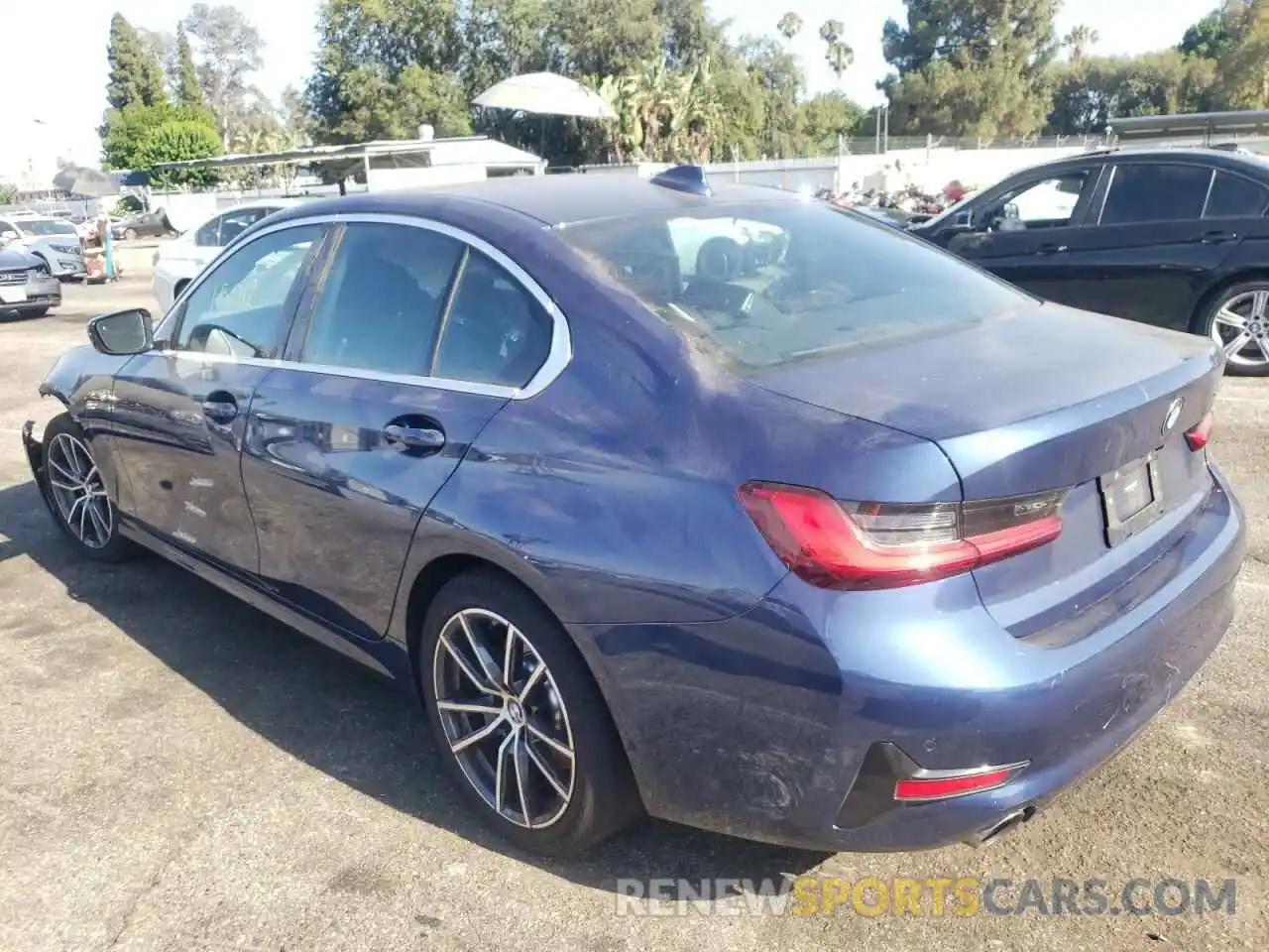 3 Photograph of a damaged car 3MW5P7J02M8B85900 BMW 3 SERIES 2021