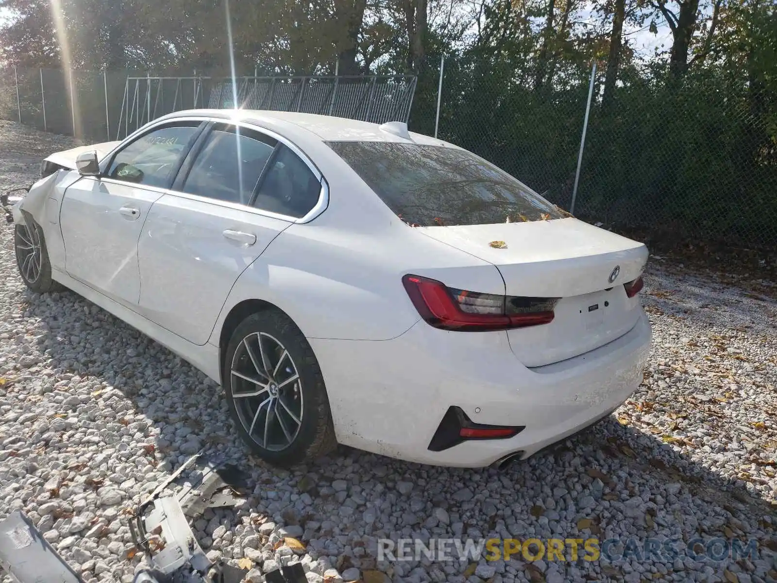 3 Photograph of a damaged car 3MW5P7J03M8B62755 BMW 3 SERIES 2021