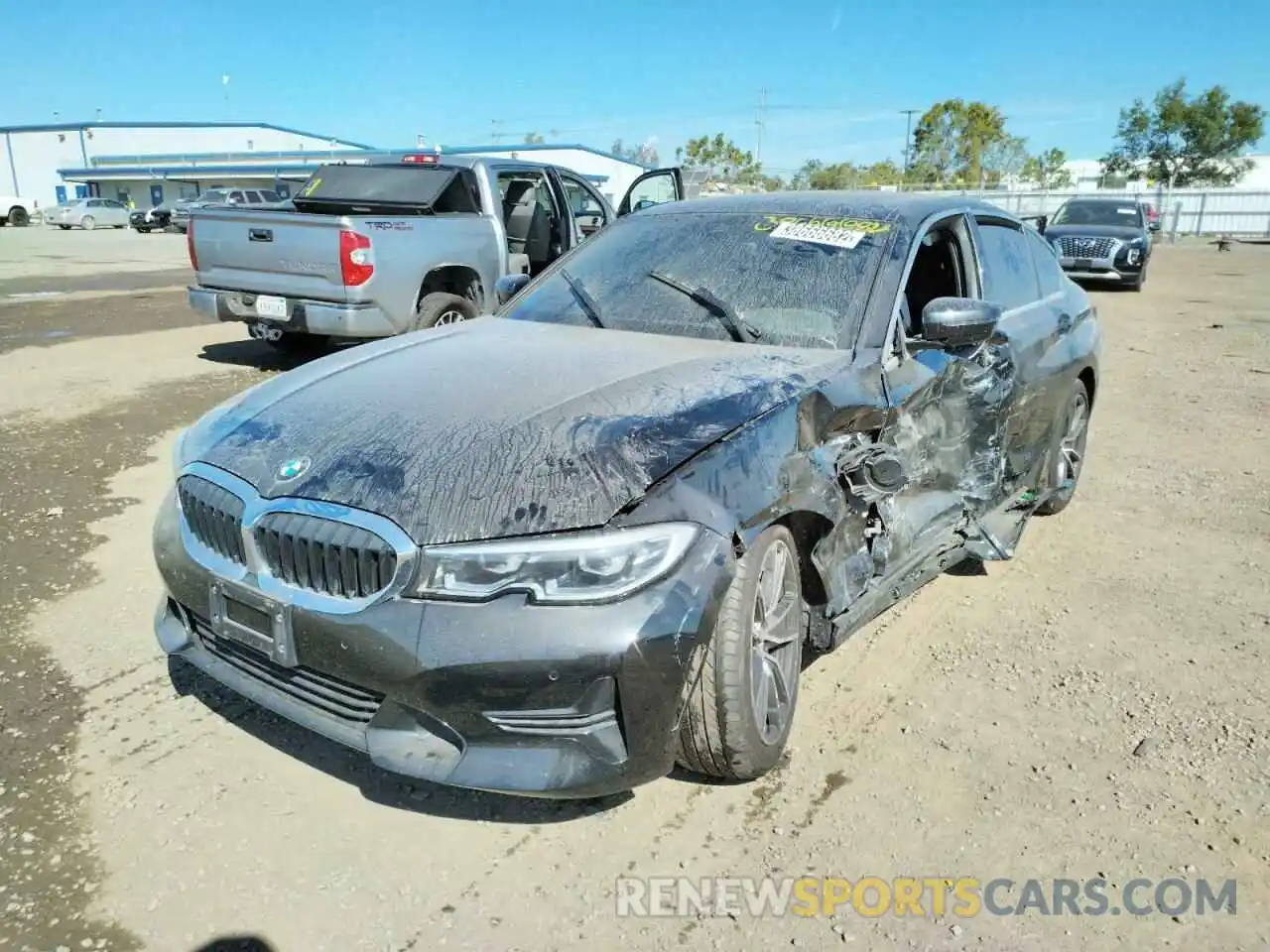 2 Photograph of a damaged car 3MW5P7J08M8B98070 BMW 3 SERIES 2021