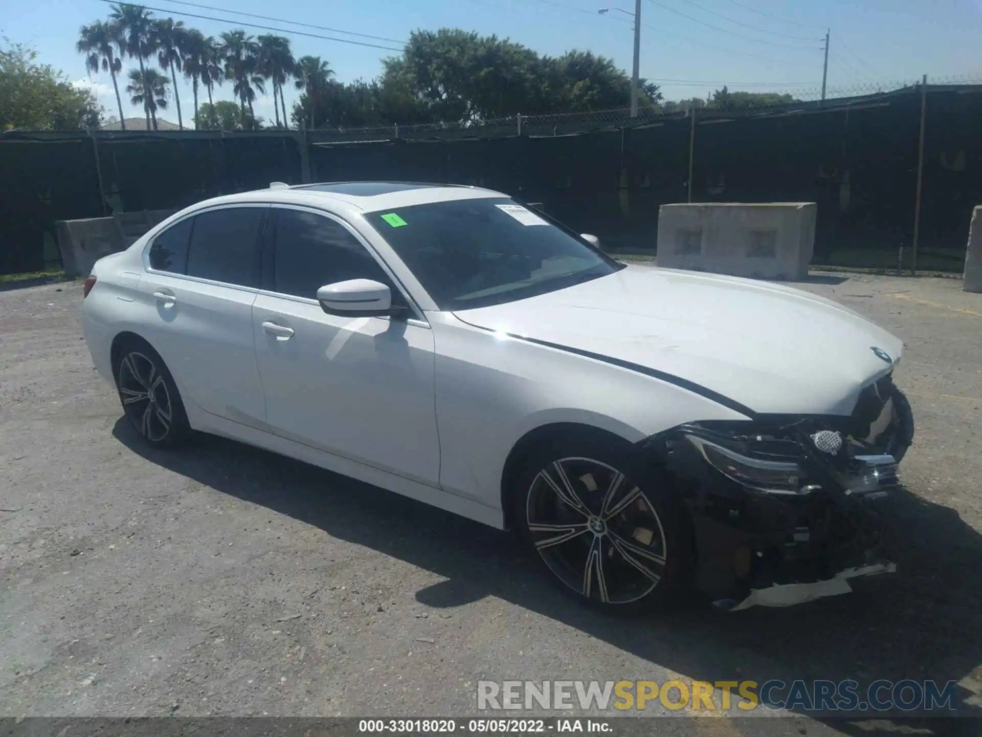 1 Photograph of a damaged car 3MW5P7J08M8C05681 BMW 3 SERIES 2021