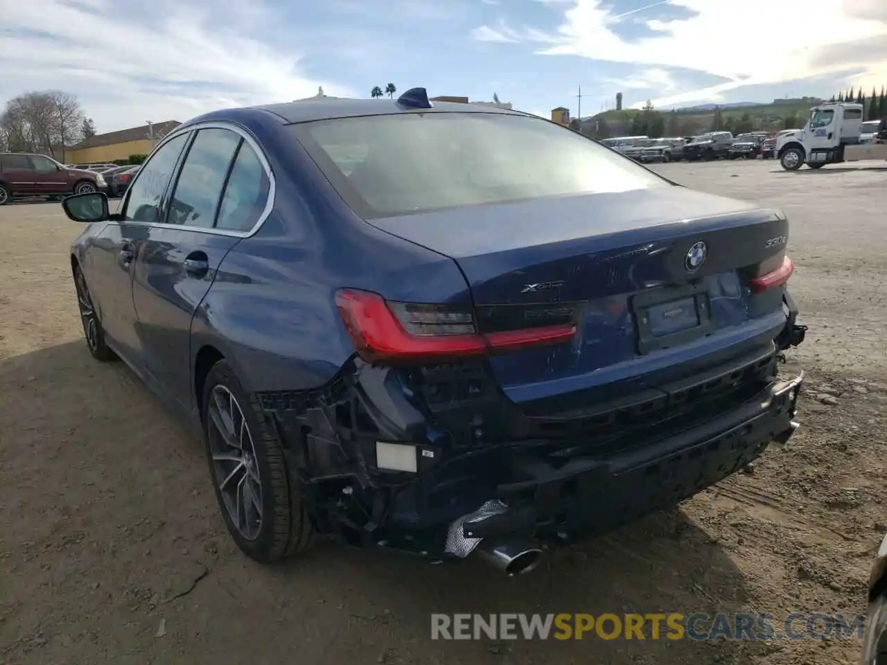 3 Photograph of a damaged car 3MW5P9J03M8B96870 BMW 3 SERIES 2021