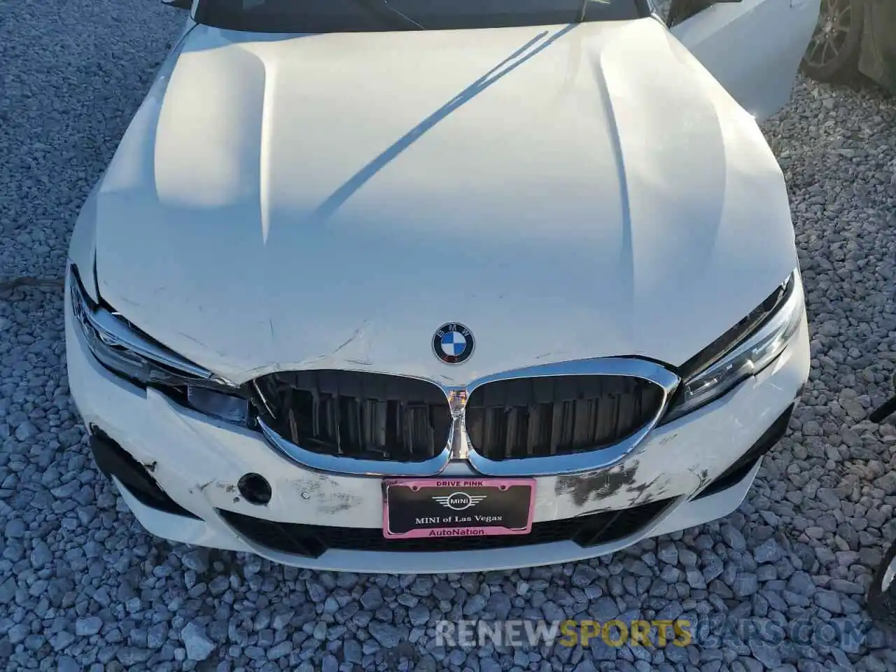 11 Фотография поврежденного автомобиля 3MW5P9J06M8B75463 BMW 3 SERIES 2021