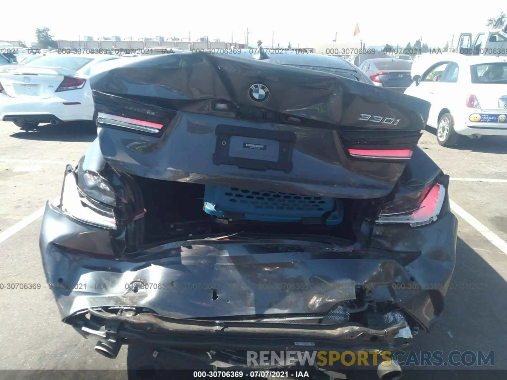 6 Photograph of a damaged car 3MW5R1J00M8B79438 BMW 3 SERIES 2021