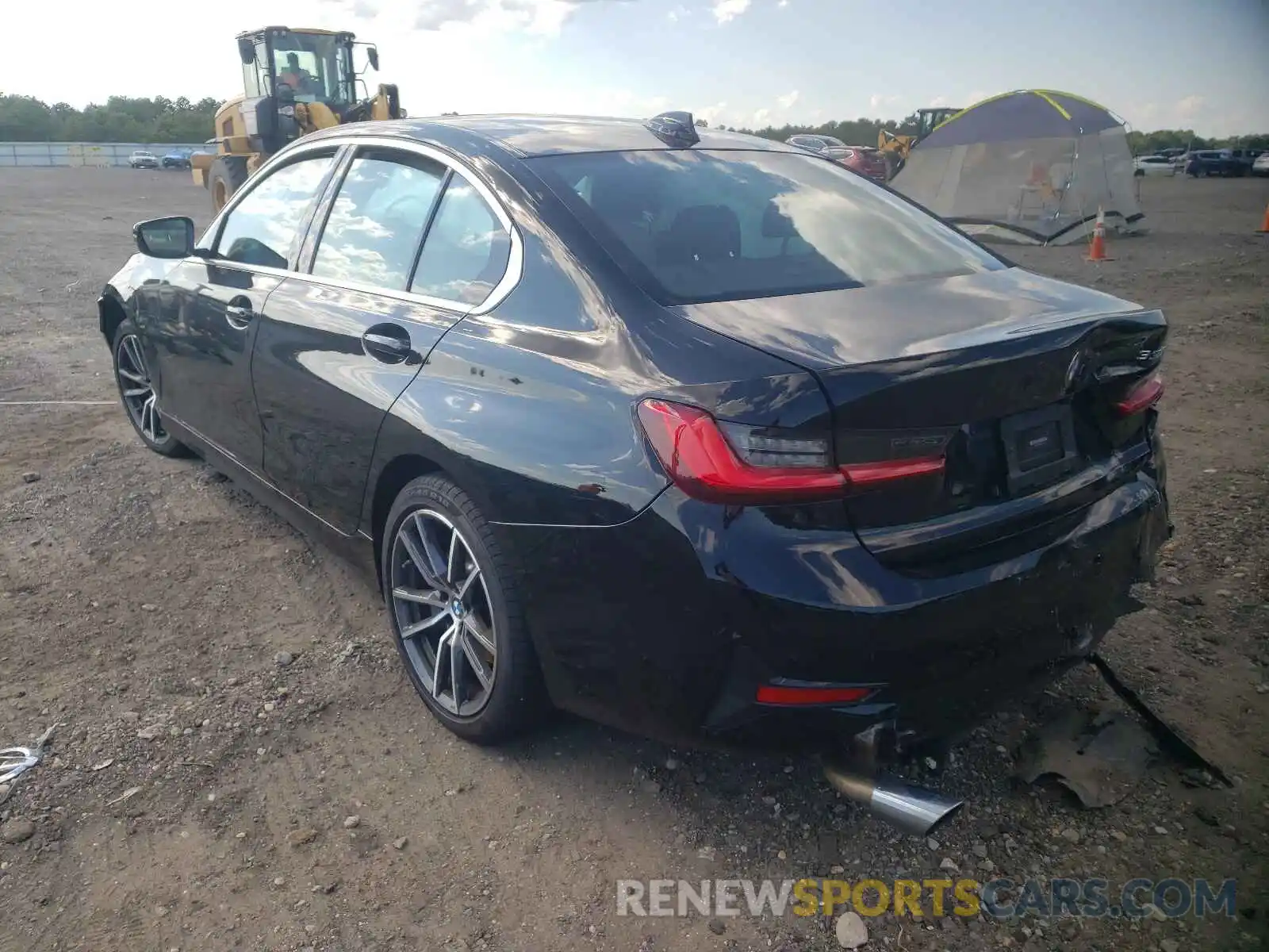 3 Photograph of a damaged car 3MW5R1J00M8B81299 BMW 3 SERIES 2021