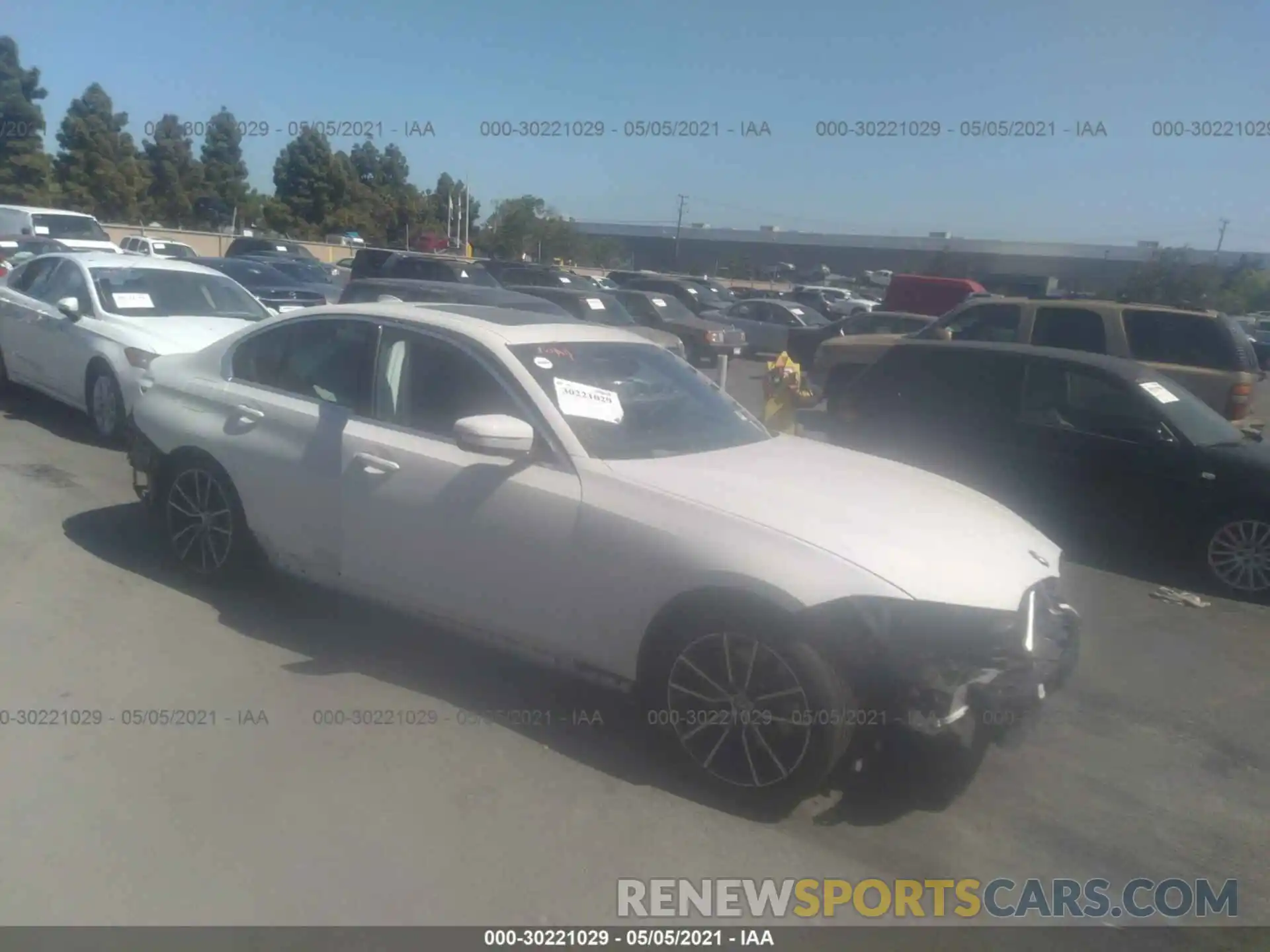 1 Photograph of a damaged car 3MW5R1J01M8B60039 BMW 3 SERIES 2021