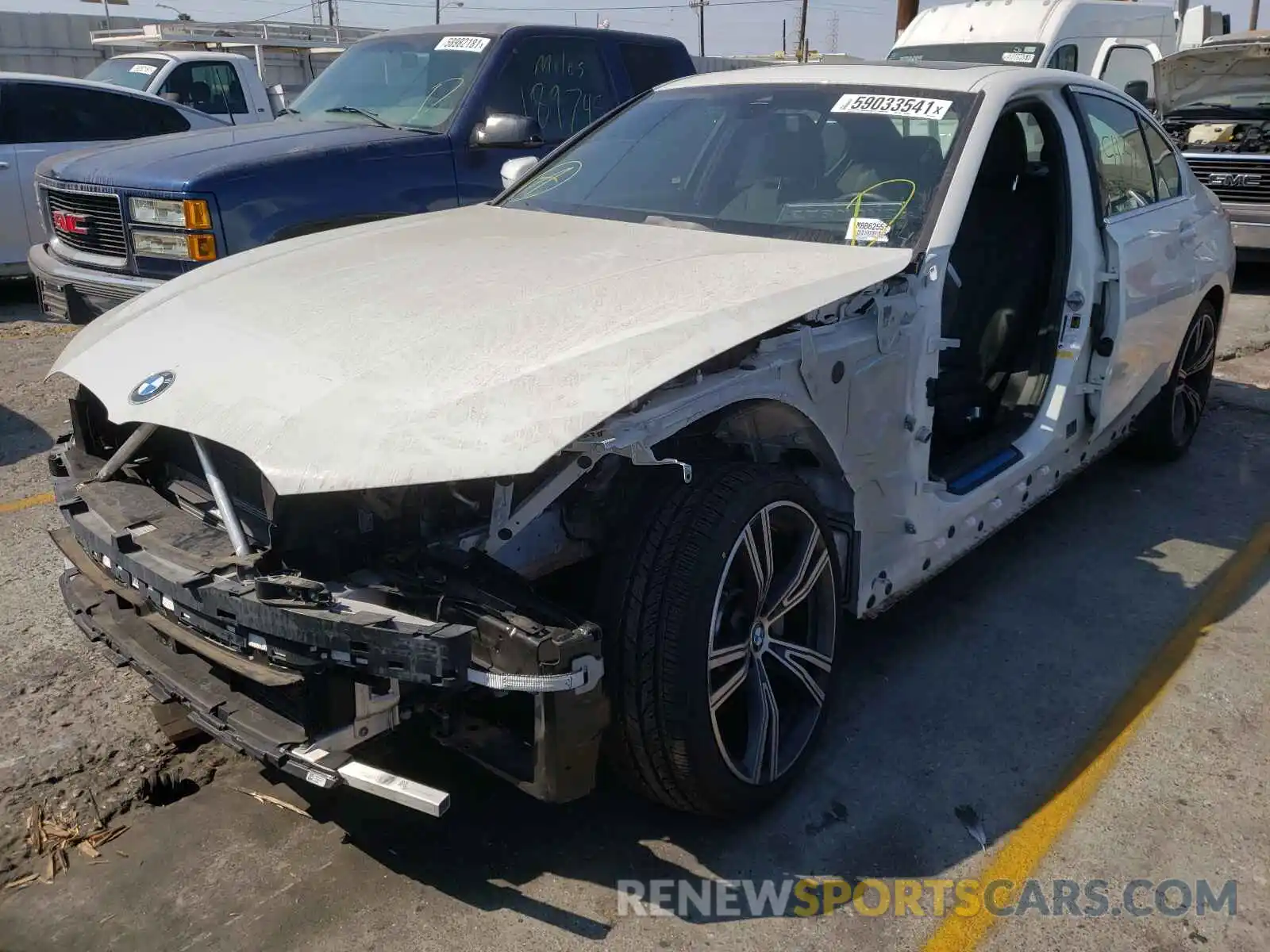 9 Photograph of a damaged car 3MW5R1J01M8B62552 BMW 3 SERIES 2021