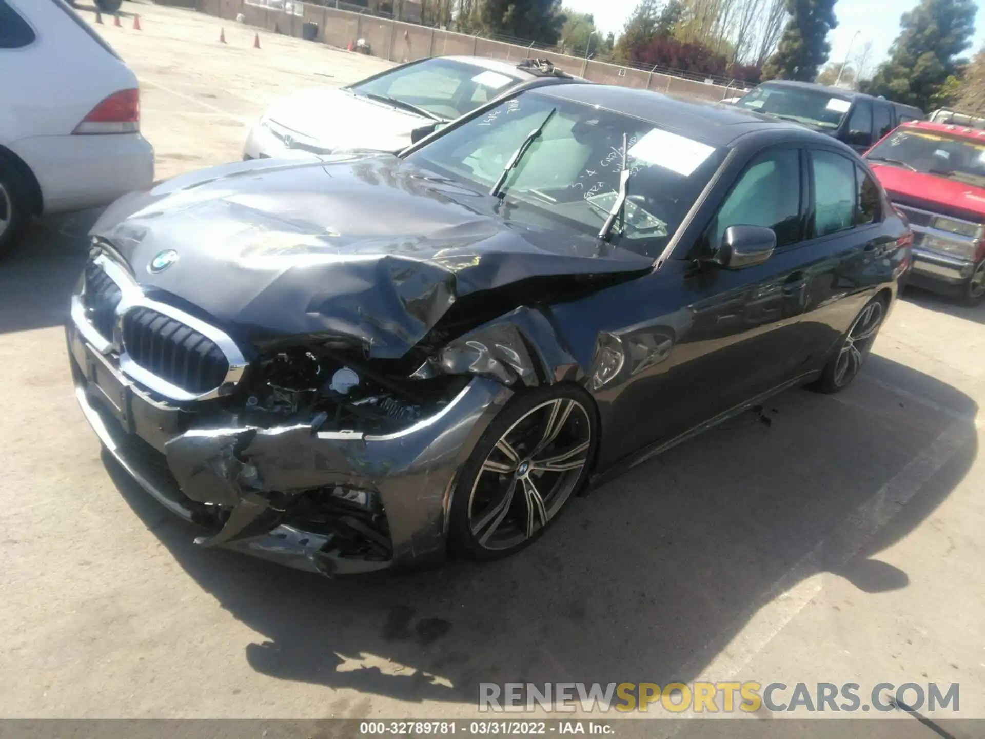 2 Photograph of a damaged car 3MW5R1J01M8B72448 BMW 3 SERIES 2021