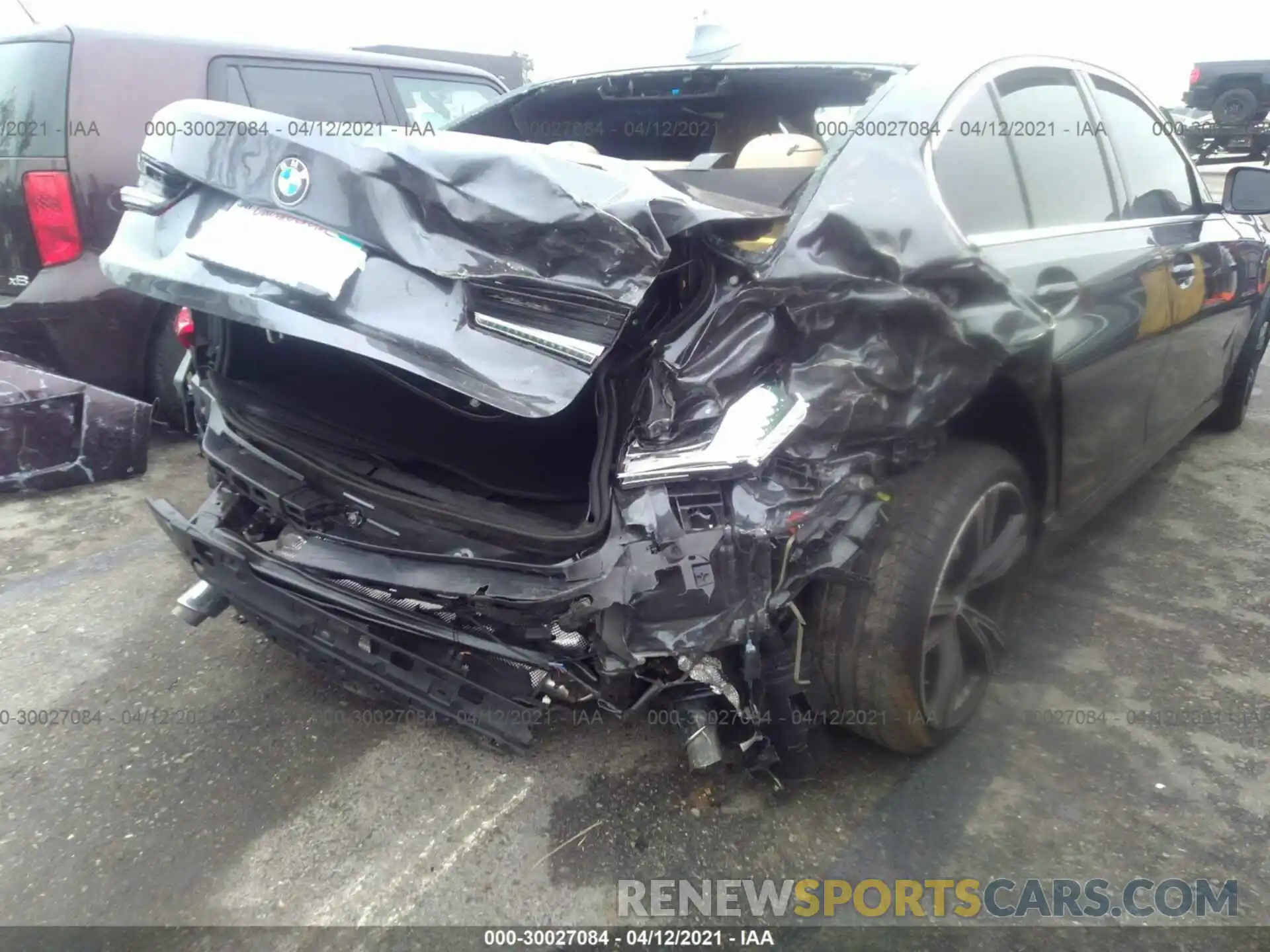 6 Photograph of a damaged car 3MW5R1J01M8B78105 BMW 3 SERIES 2021