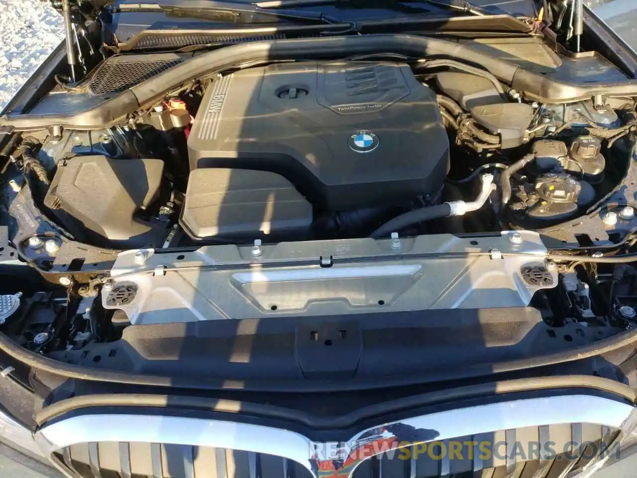 7 Фотография поврежденного автомобиля 3MW5R1J01M8B82607 BMW 3 SERIES 2021