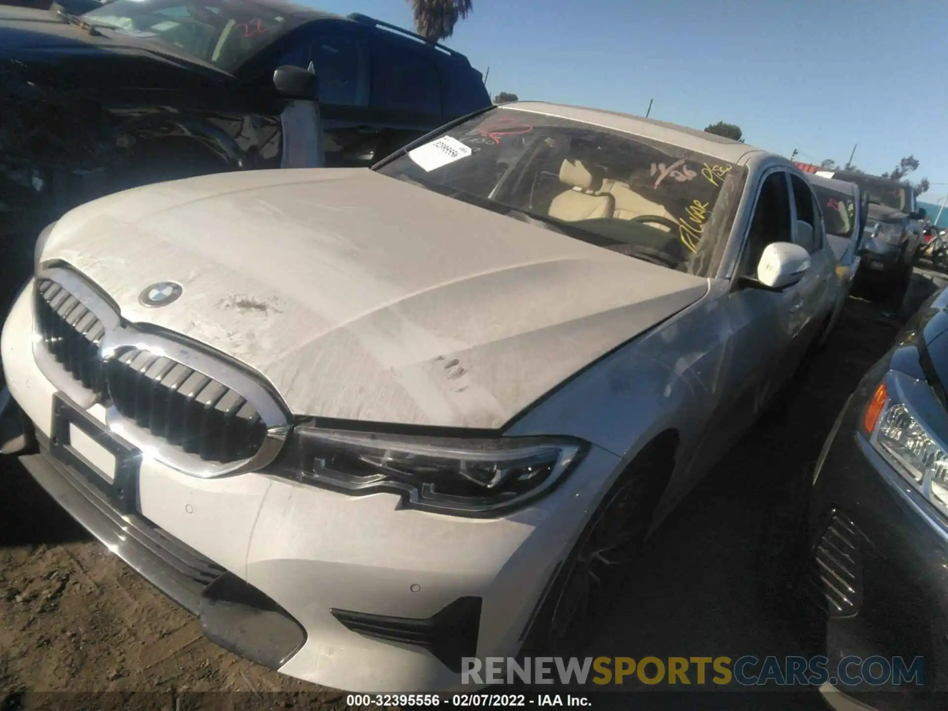 2 Photograph of a damaged car 3MW5R1J01M8C05996 BMW 3 SERIES 2021