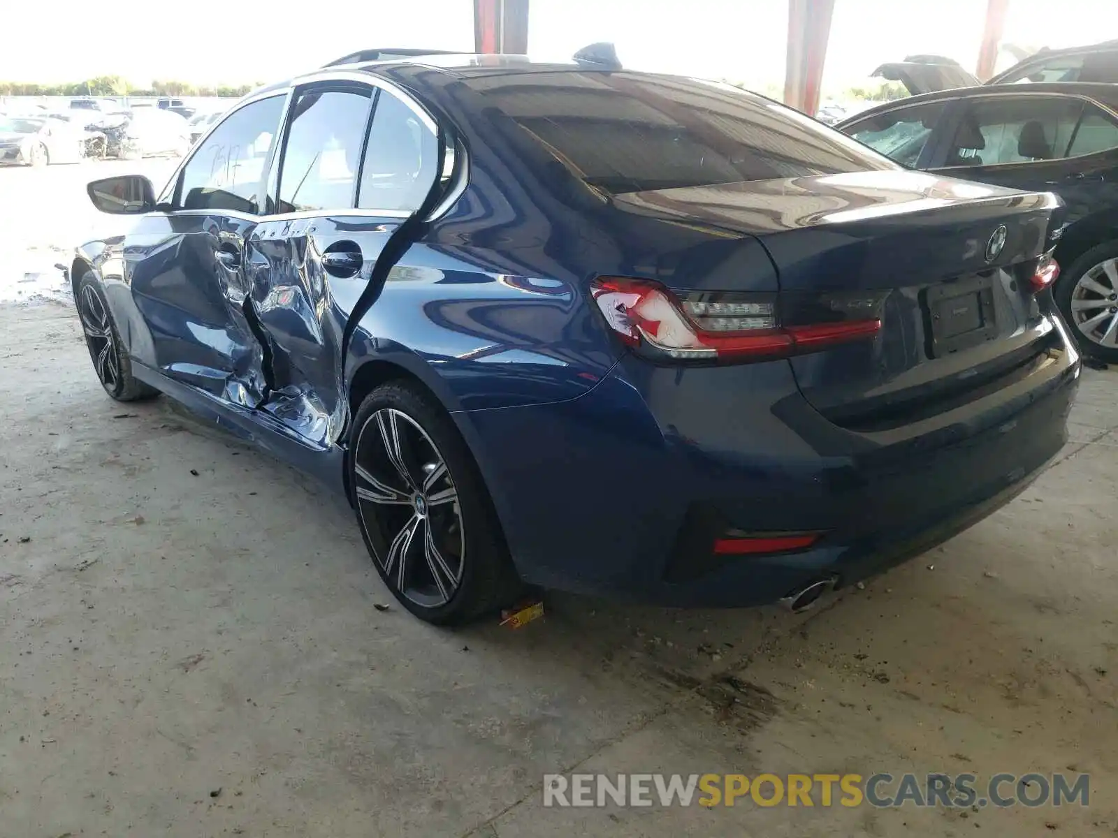 3 Photograph of a damaged car 3MW5R1J02M8B50670 BMW 3 SERIES 2021