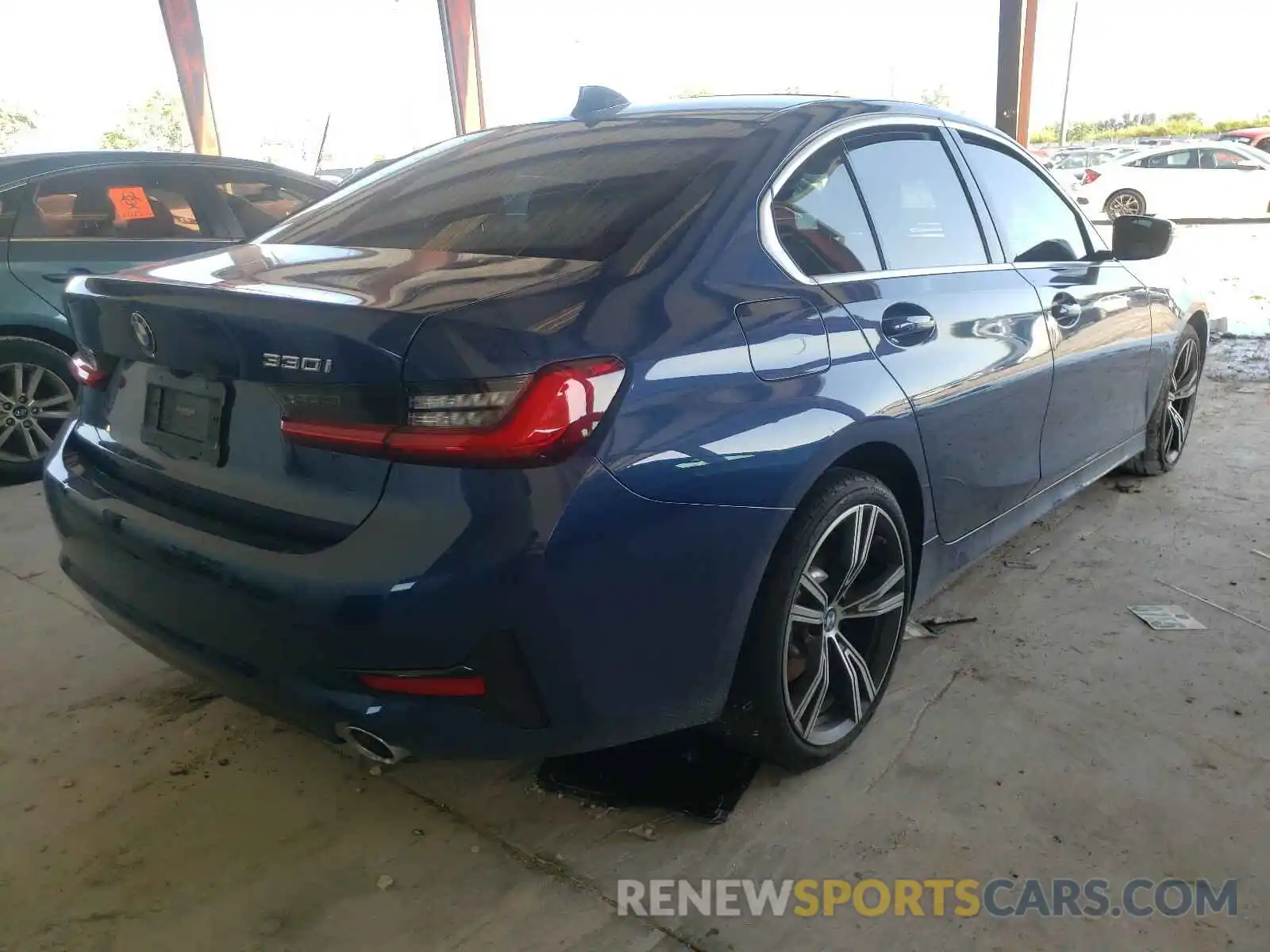 4 Photograph of a damaged car 3MW5R1J02M8B50670 BMW 3 SERIES 2021