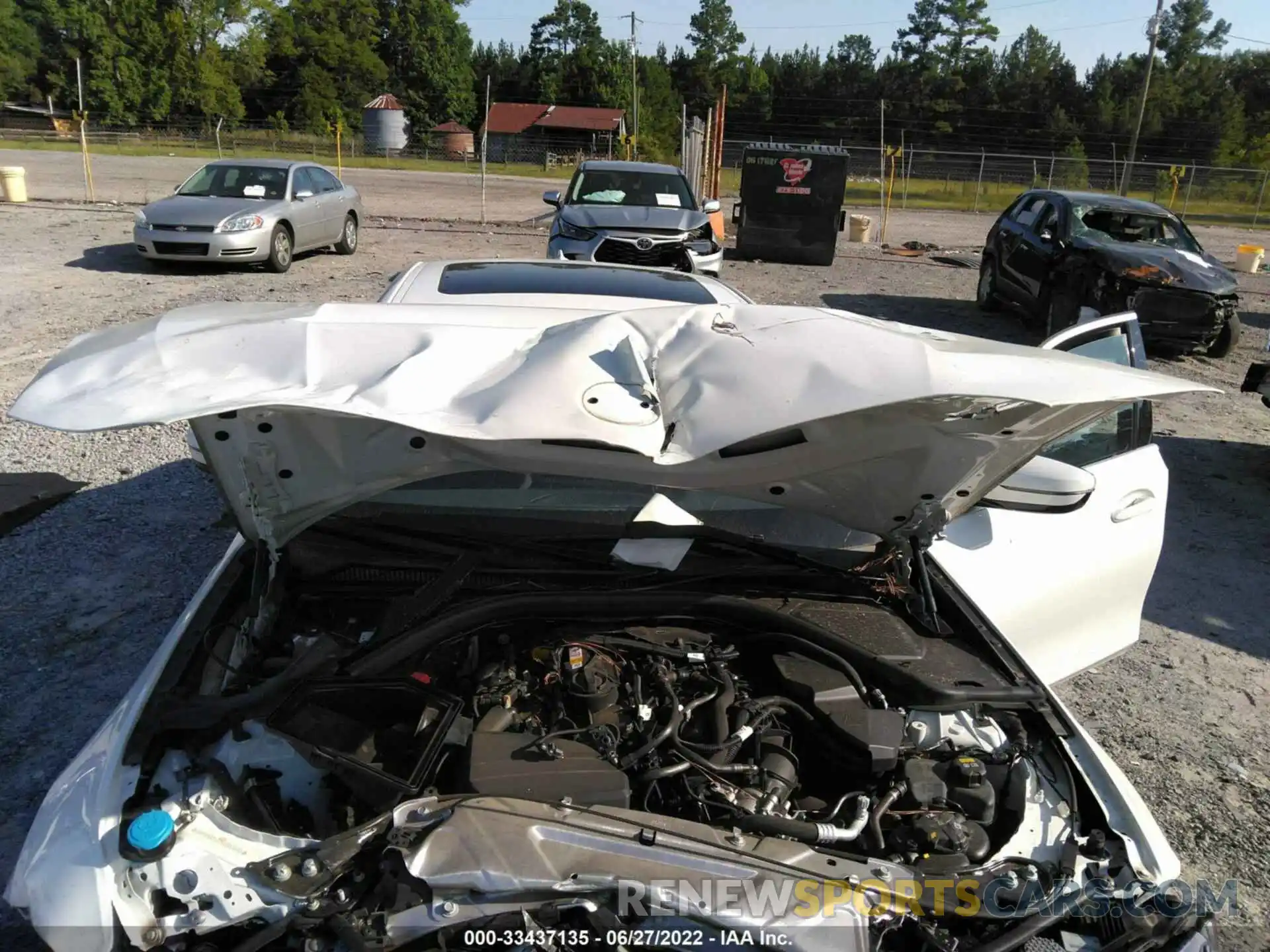 10 Photograph of a damaged car 3MW5R1J02M8B51690 BMW 3 SERIES 2021