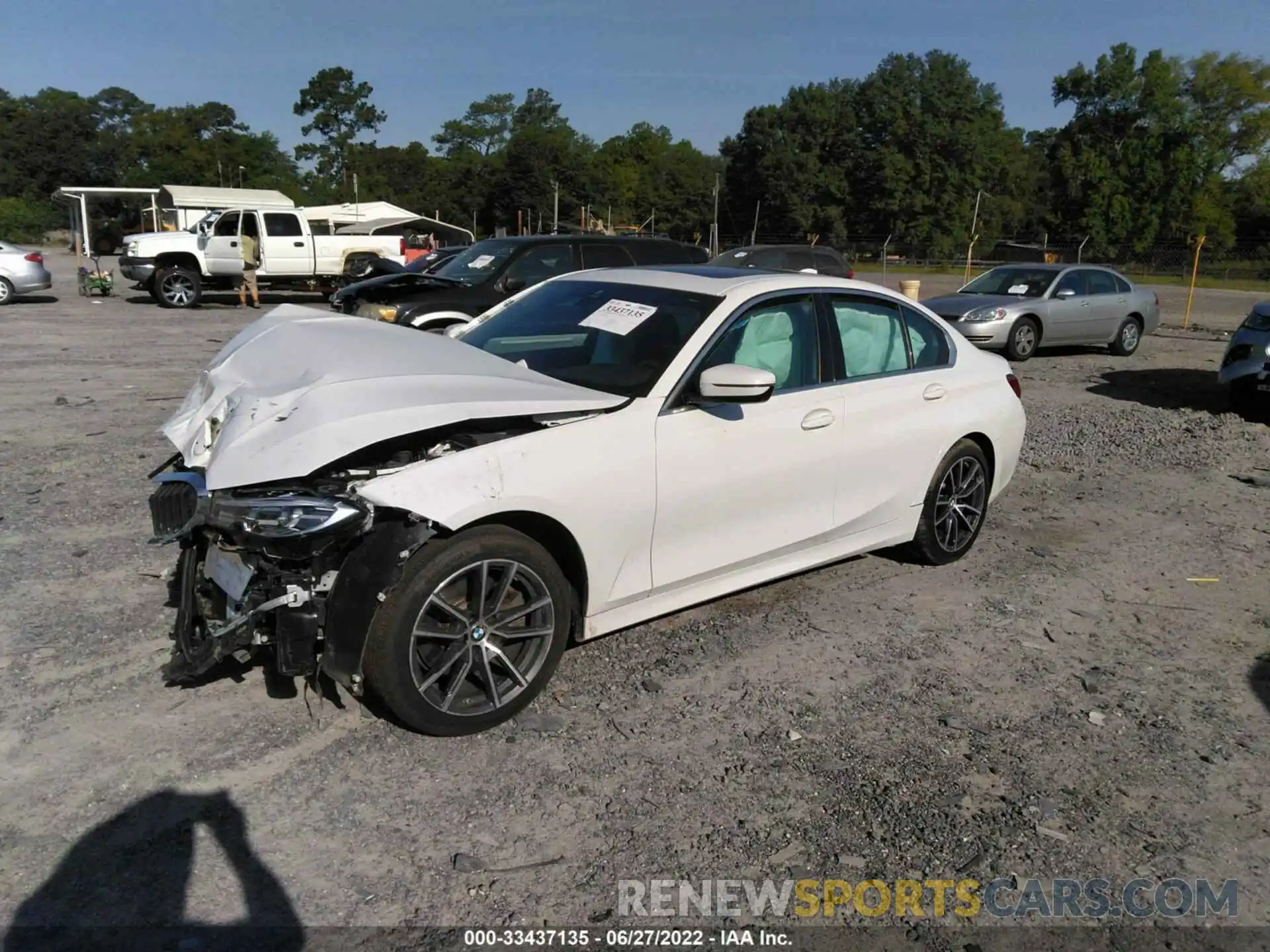 2 Photograph of a damaged car 3MW5R1J02M8B51690 BMW 3 SERIES 2021