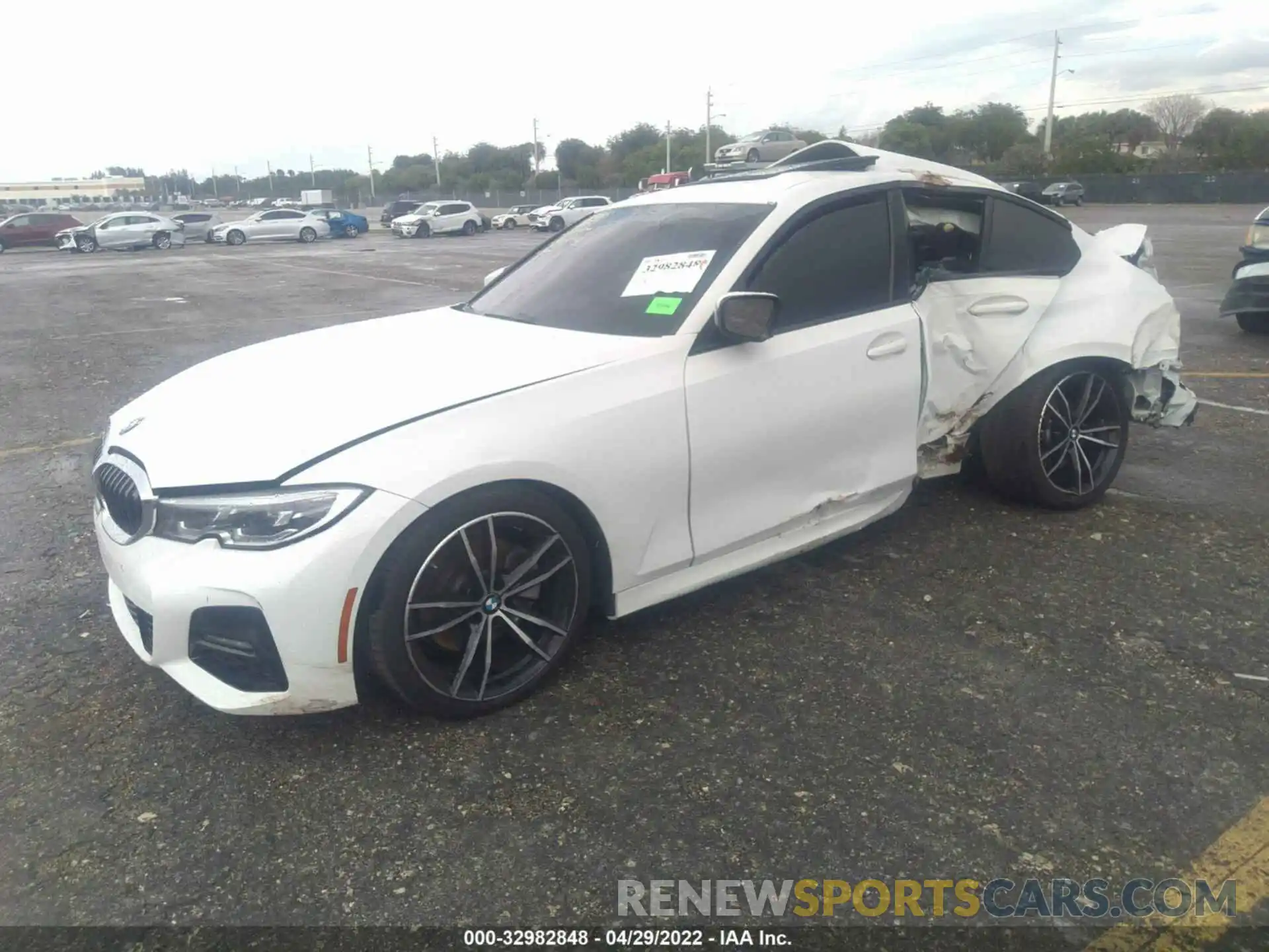 2 Photograph of a damaged car 3MW5R1J02M8B73494 BMW 3 SERIES 2021