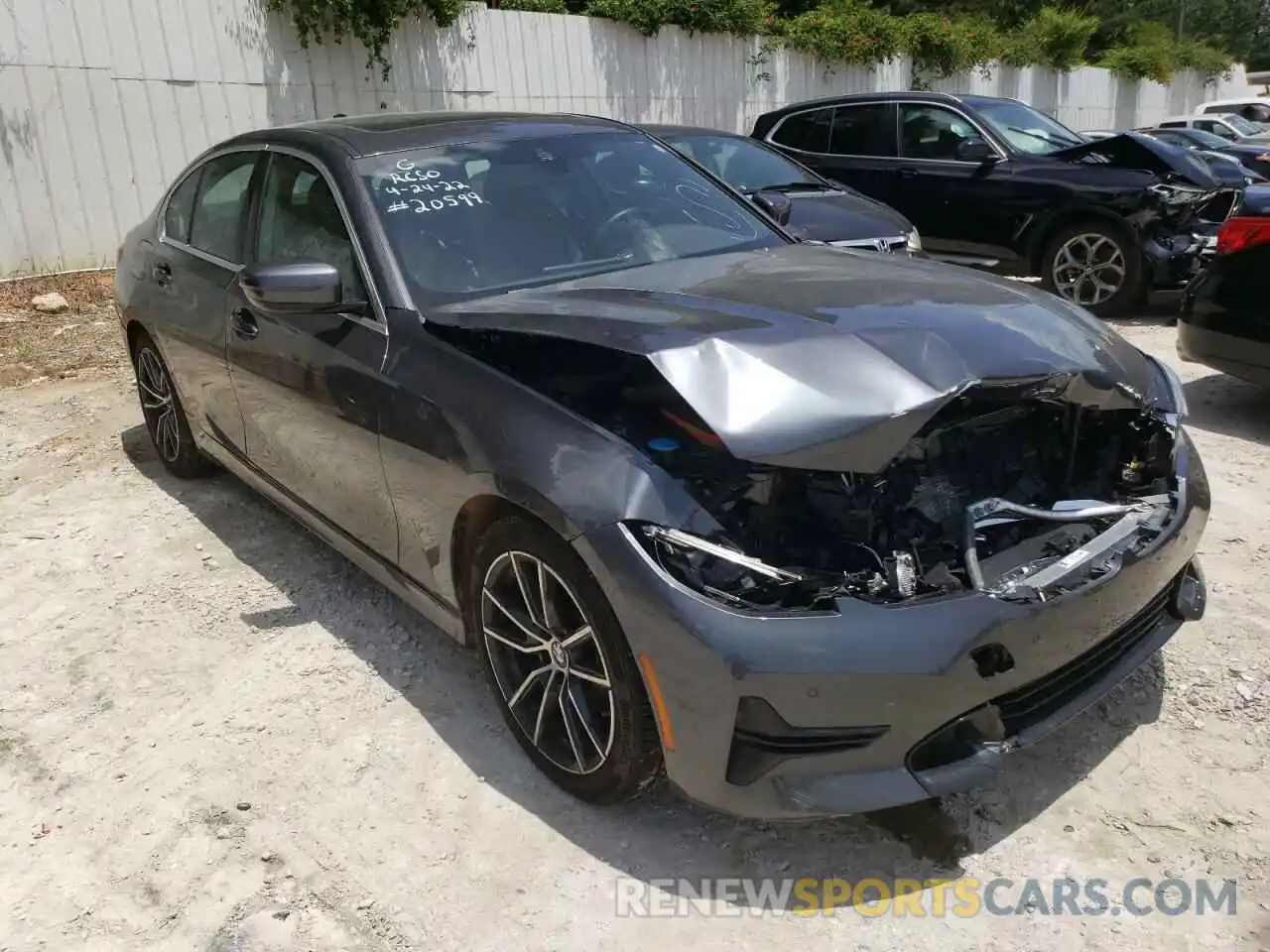 1 Photograph of a damaged car 3MW5R1J02M8C07336 BMW 3 SERIES 2021