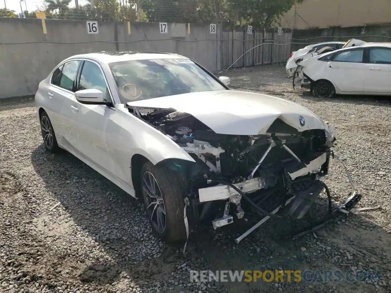 1 Photograph of a damaged car 3MW5R1J02M8C07708 BMW 3 SERIES 2021