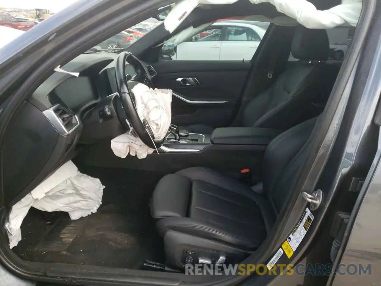 7 Фотография поврежденного автомобиля 3MW5R1J03M8C11556 BMW 3 SERIES 2021