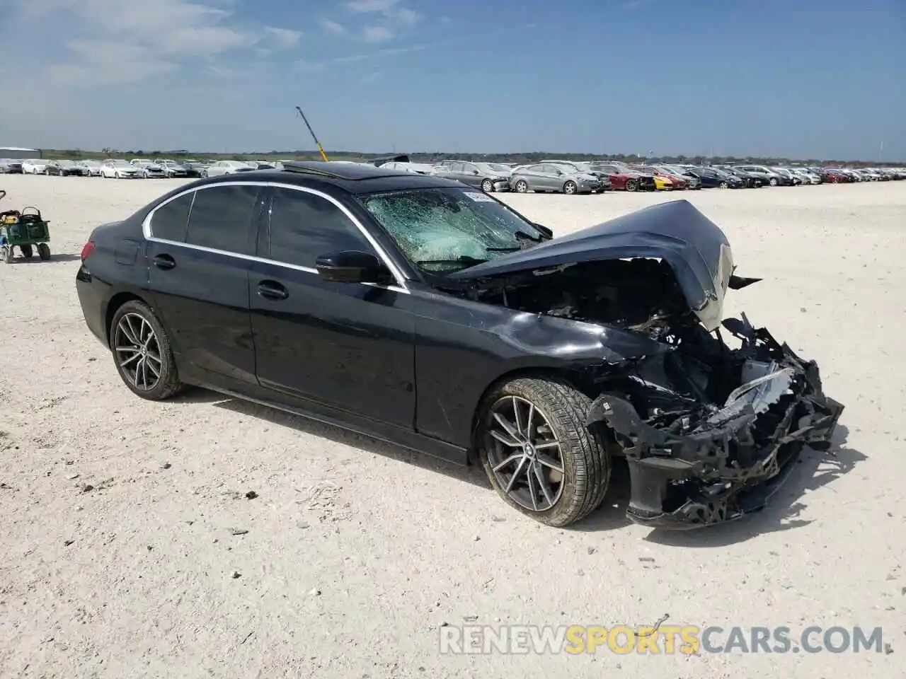 4 Photograph of a damaged car 3MW5R1J04M8B47057 BMW 3 SERIES 2021