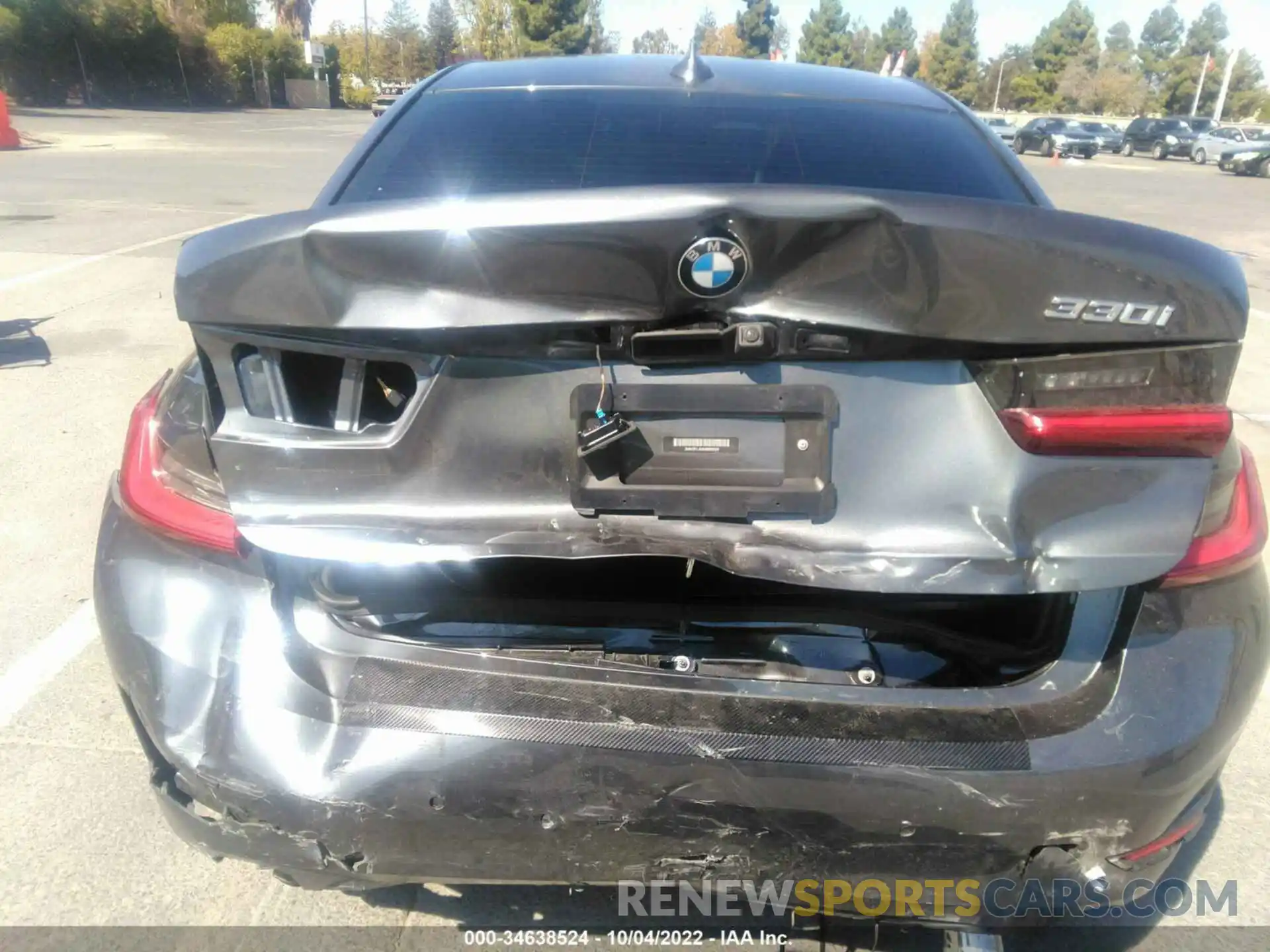 6 Photograph of a damaged car 3MW5R1J04M8B99529 BMW 3 SERIES 2021