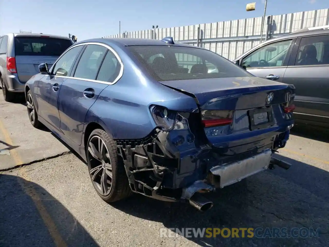 3 Photograph of a damaged car 3MW5R1J04M8C01876 BMW 3 SERIES 2021