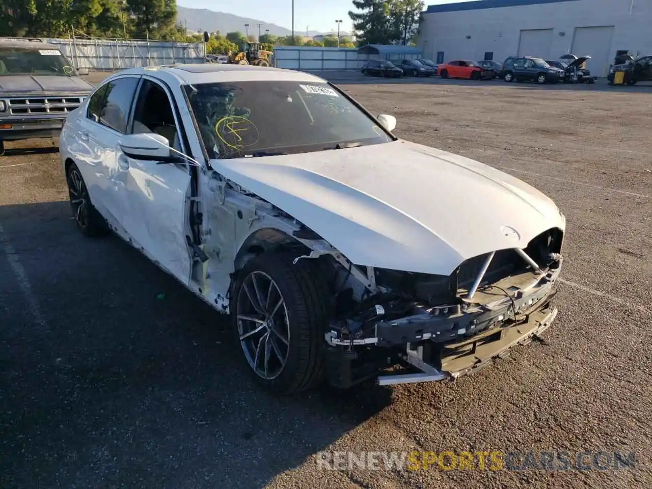 1 Photograph of a damaged car 3MW5R1J04M8C04504 BMW 3 SERIES 2021