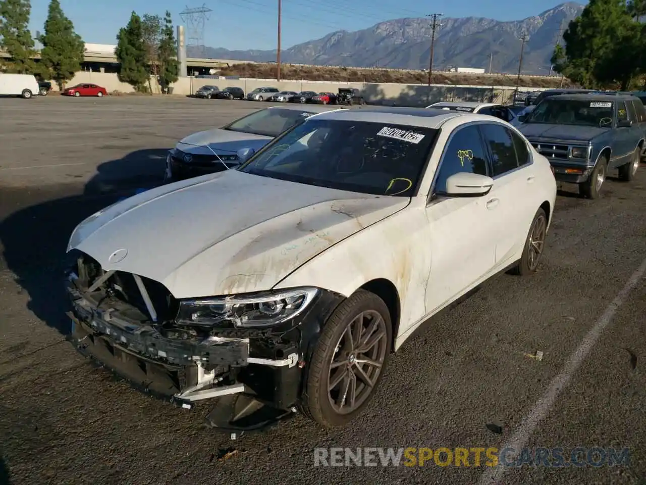 2 Photograph of a damaged car 3MW5R1J04M8C04504 BMW 3 SERIES 2021