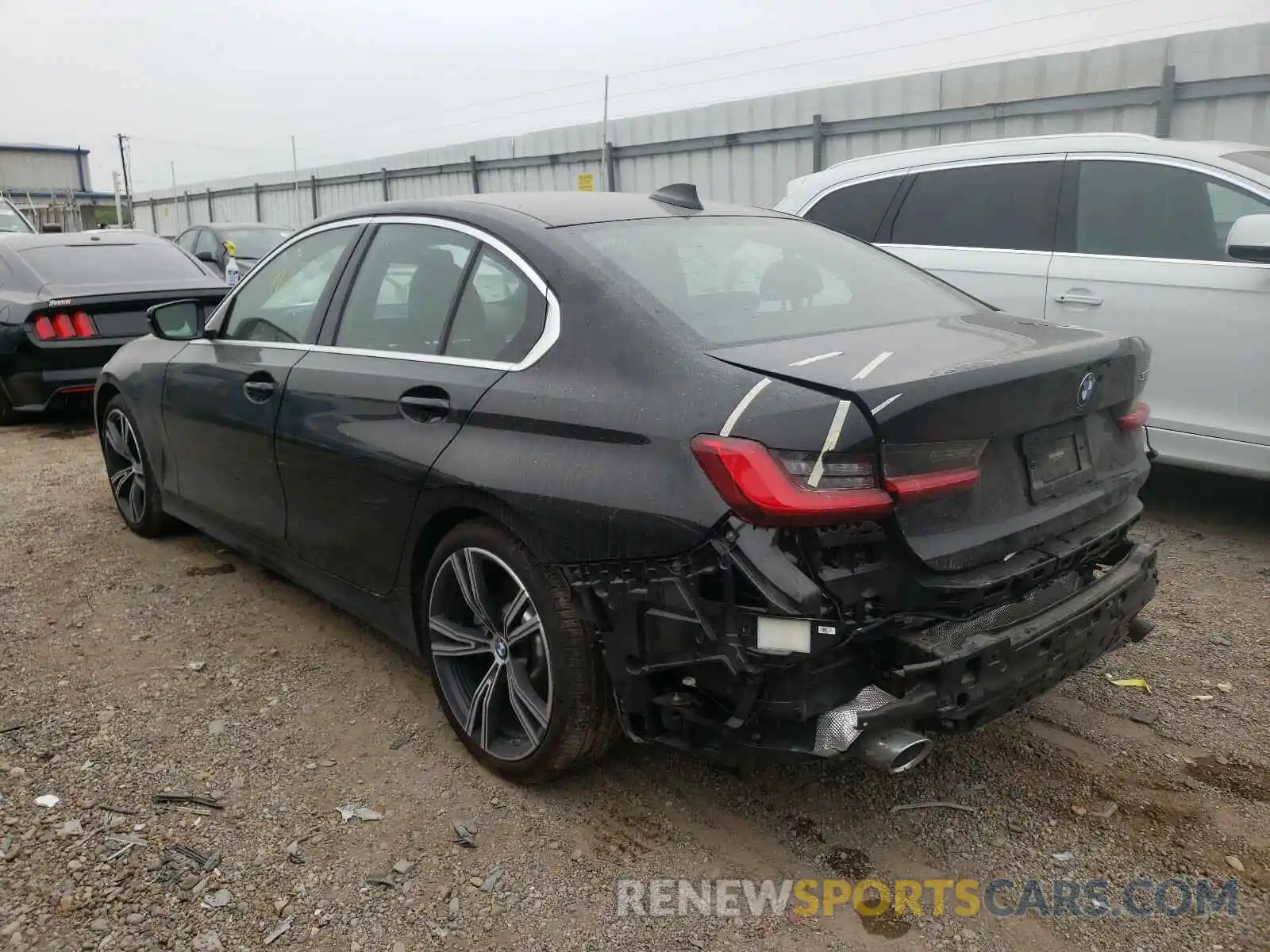 3 Photograph of a damaged car 3MW5R1J05M8B50050 BMW 3 SERIES 2021