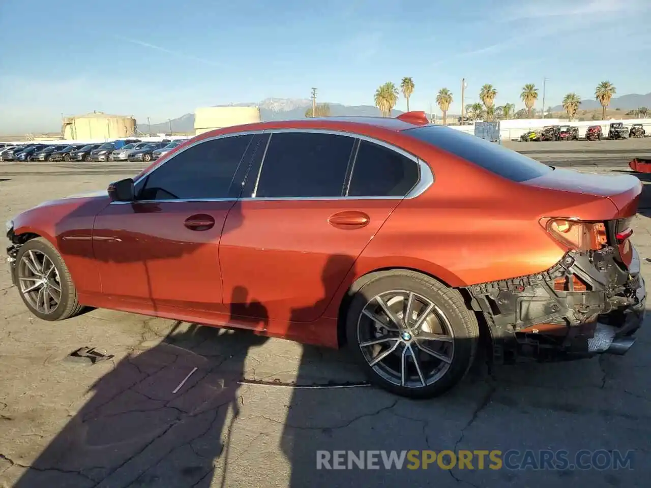 2 Фотография поврежденного автомобиля 3MW5R1J05M8B88846 BMW 3 SERIES 2021