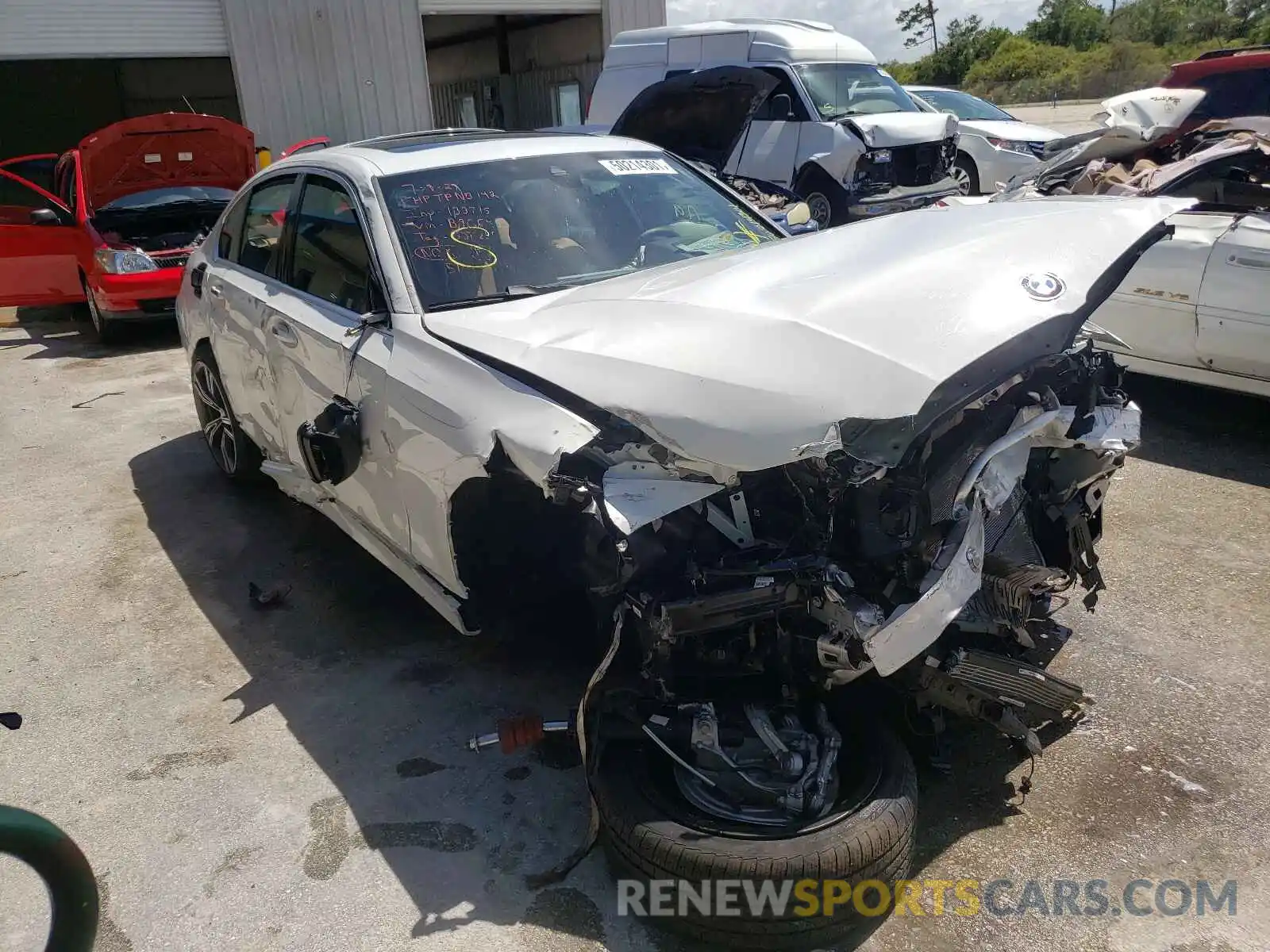 1 Photograph of a damaged car 3MW5R1J05M8B90645 BMW 3 SERIES 2021