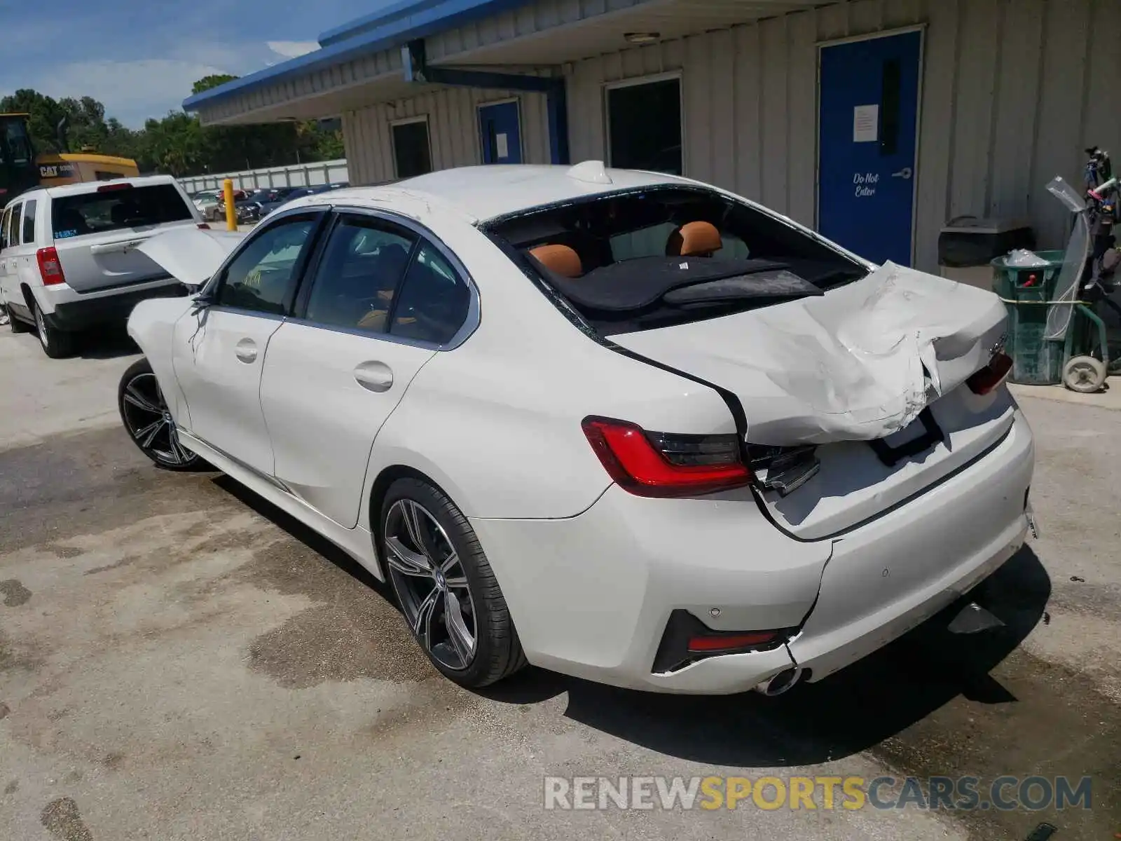 3 Photograph of a damaged car 3MW5R1J05M8B90645 BMW 3 SERIES 2021