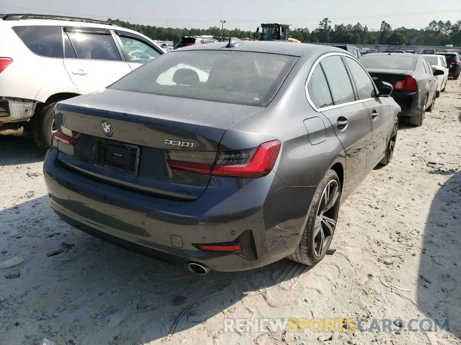 4 Photograph of a damaged car 3MW5R1J06M8B59842 BMW 3 SERIES 2021