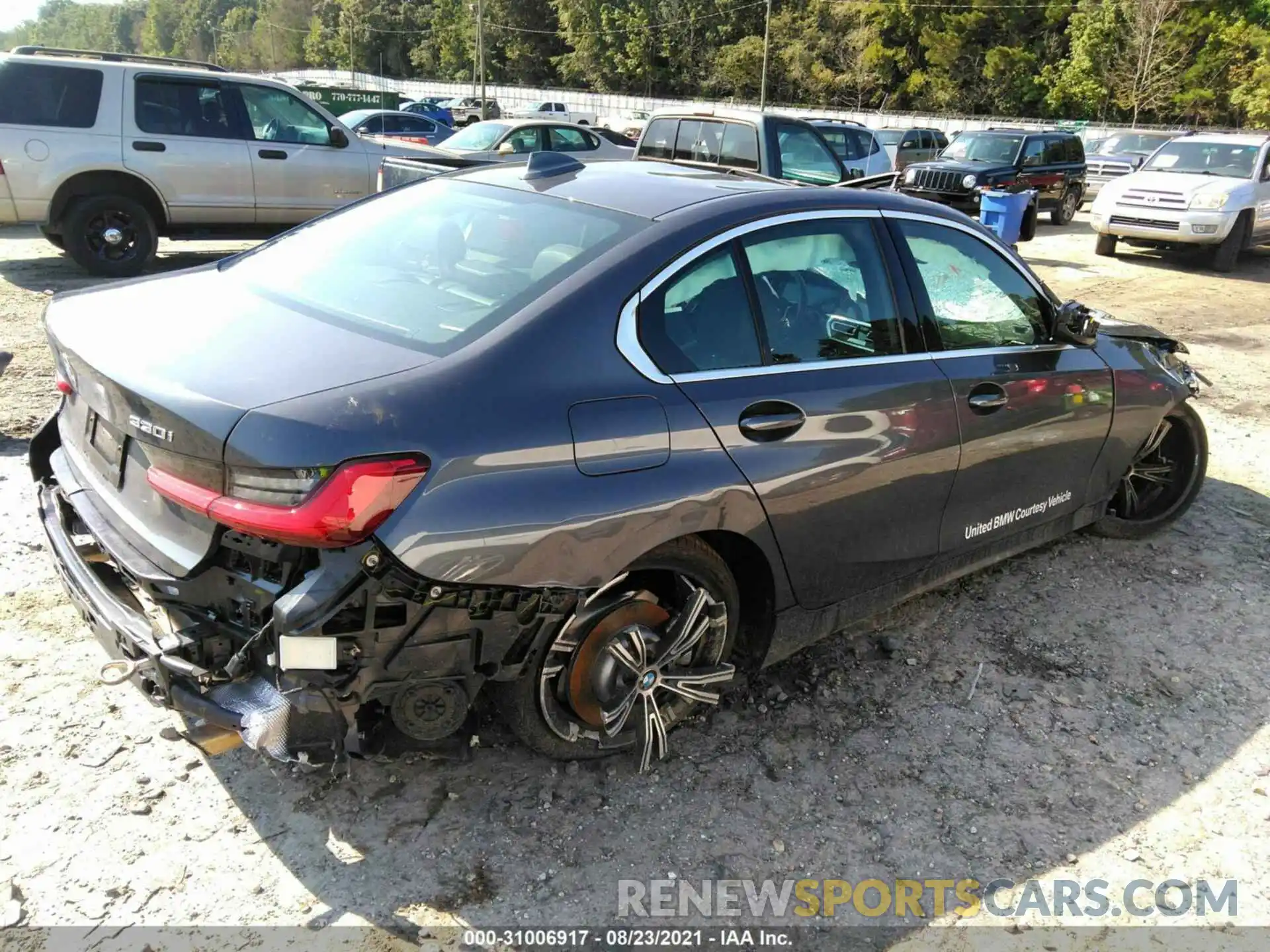 4 Photograph of a damaged car 3MW5R1J06M8B77631 BMW 3 SERIES 2021