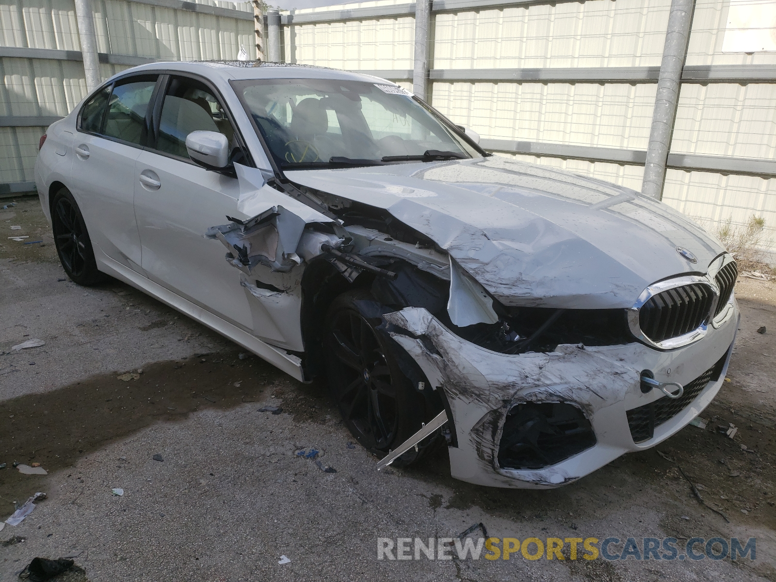 9 Photograph of a damaged car 3MW5R1J06M8B81095 BMW 3 SERIES 2021