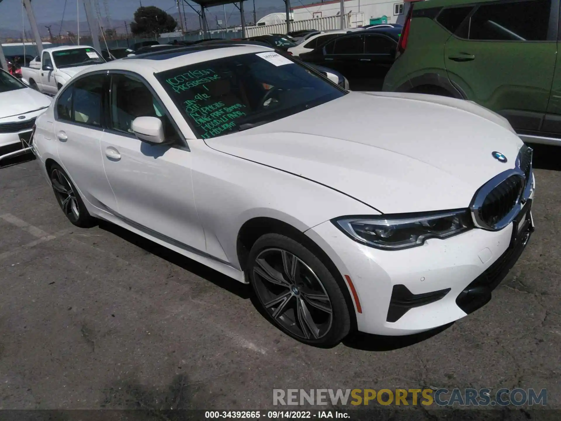 1 Photograph of a damaged car 3MW5R1J06M8C13897 BMW 3 SERIES 2021