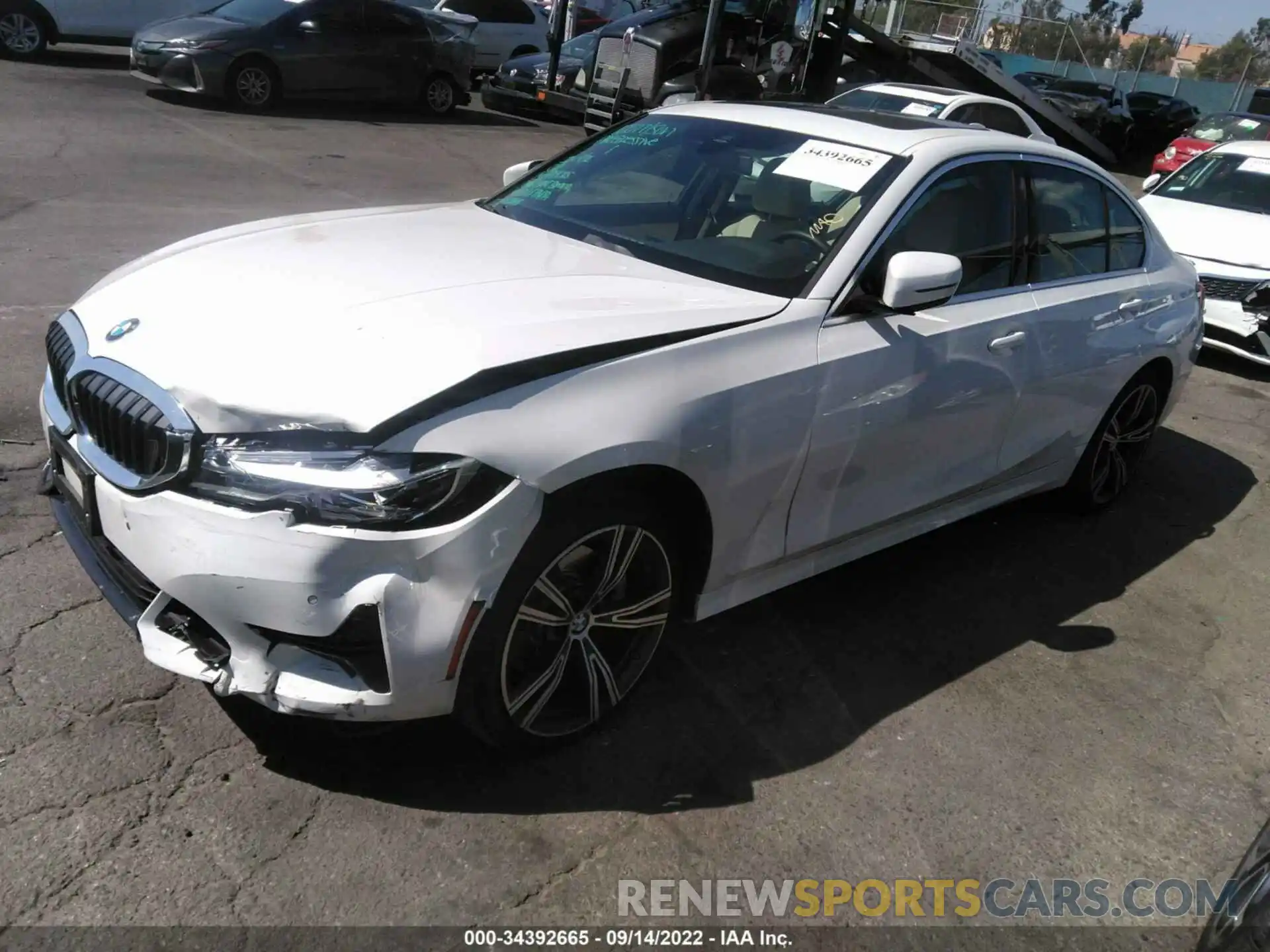 2 Photograph of a damaged car 3MW5R1J06M8C13897 BMW 3 SERIES 2021