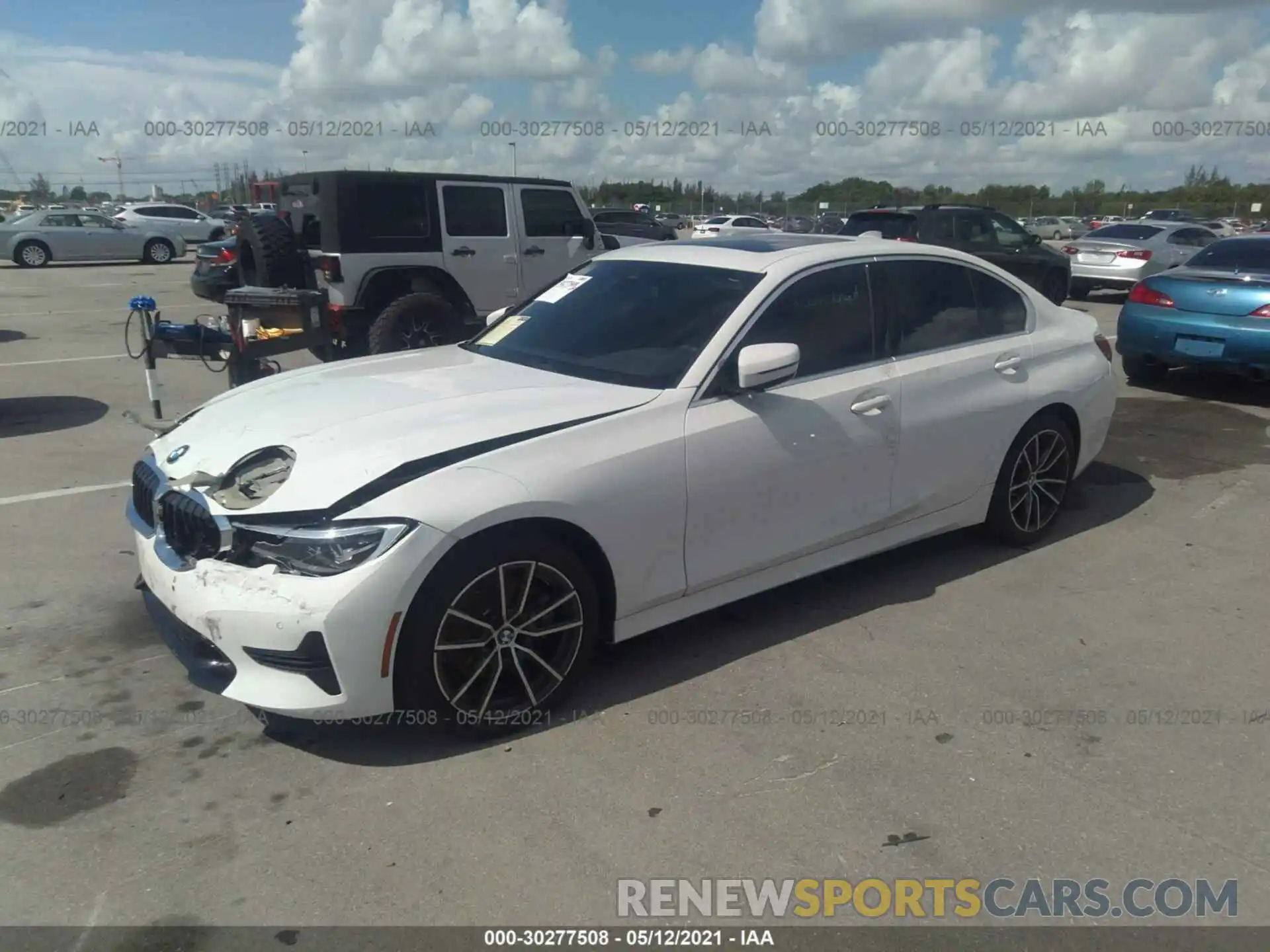 2 Photograph of a damaged car 3MW5R1J07M8B51717 BMW 3 SERIES 2021